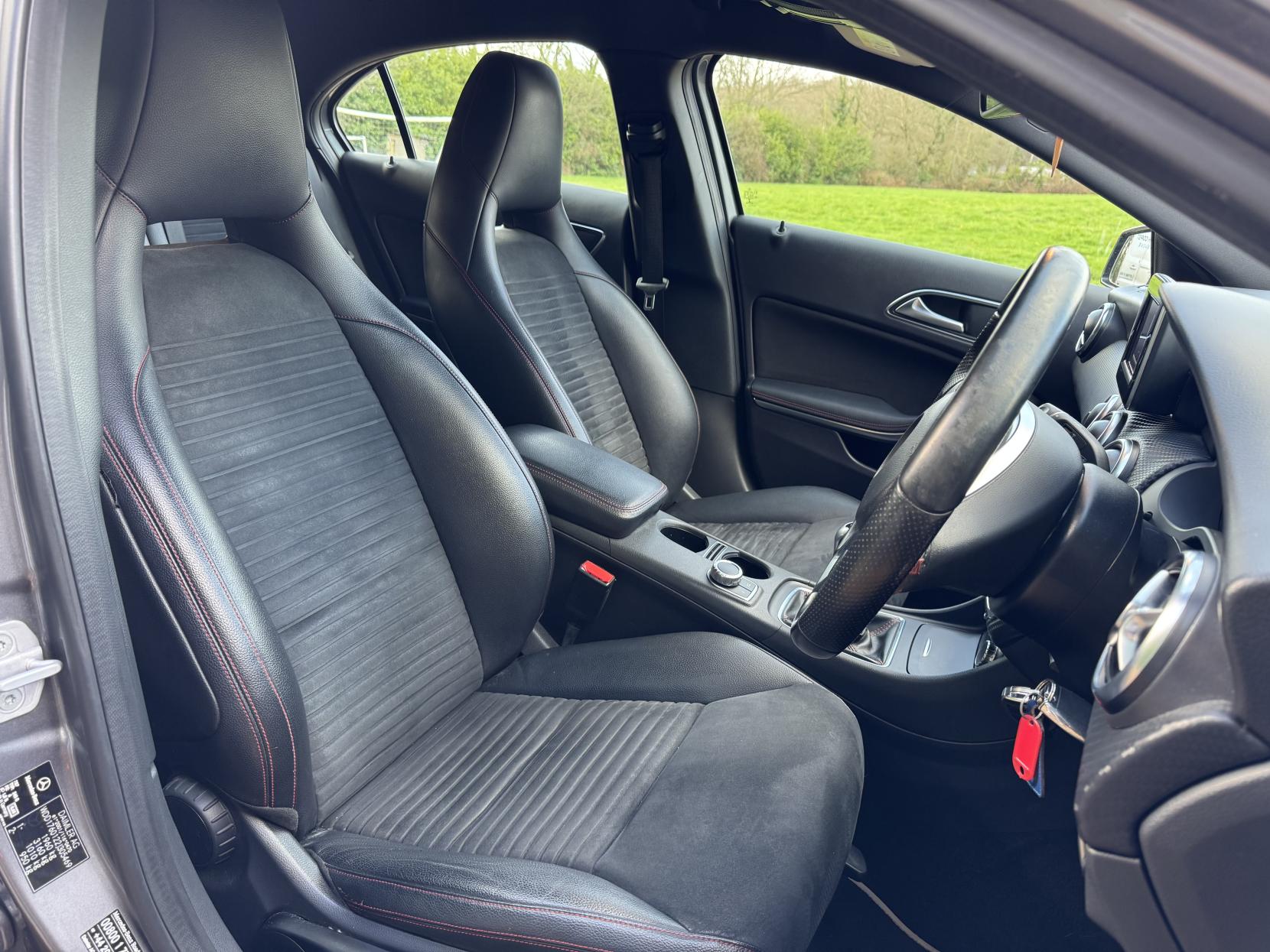 Mercedes-Benz A Class 1.5 A180 CDI AMG Sport Hatchback 5dr Diesel Manual Euro 5 (s/s) (109 ps)