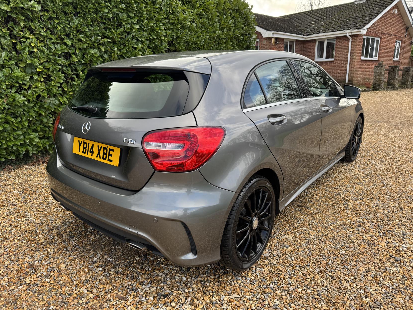 Mercedes-Benz A Class 1.5 A180 CDI AMG Sport Hatchback 5dr Diesel Manual Euro 5 (s/s) (109 ps)