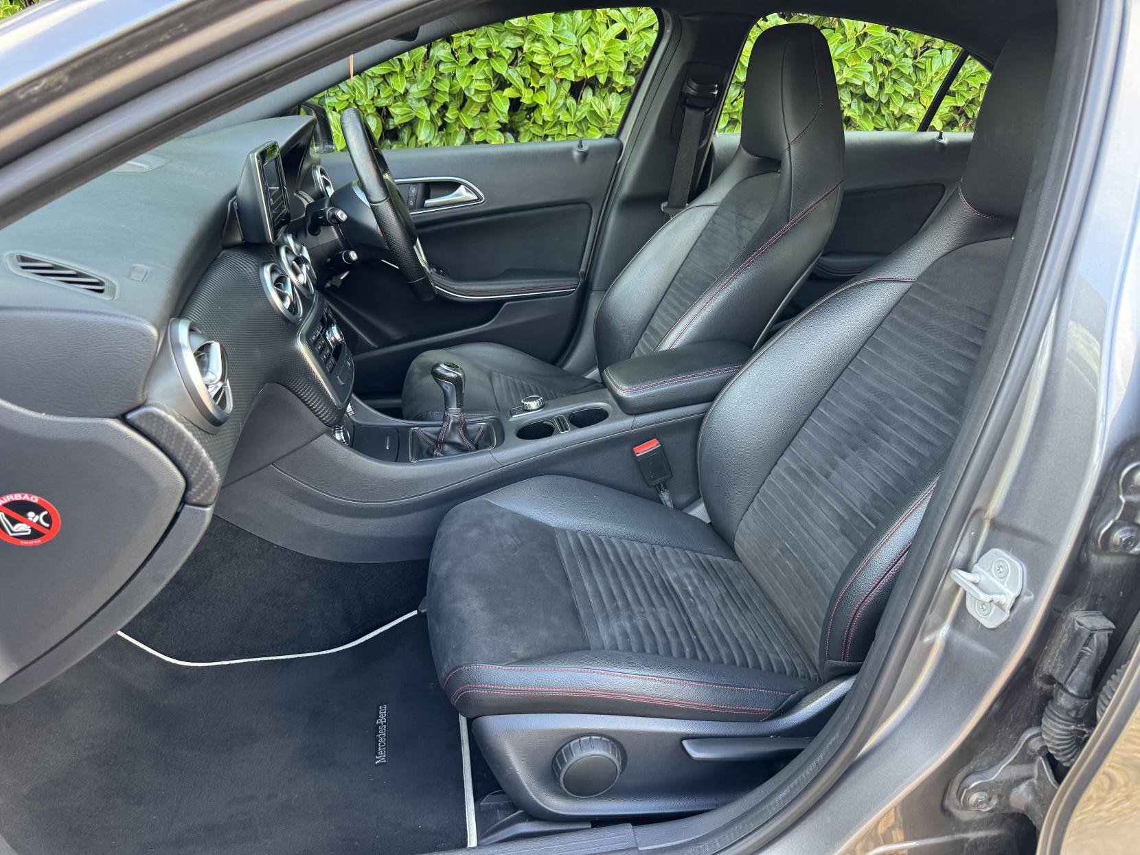 Mercedes-Benz A Class 1.5 A180 CDI AMG Sport Hatchback 5dr Diesel Manual Euro 5 (s/s) (109 ps)