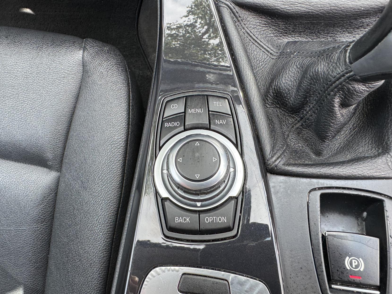 BMW 5 Series 2.0 520d ED EfficientDynamics Saloon 4dr Diesel Manual Euro 5 (s/s) (184 ps)