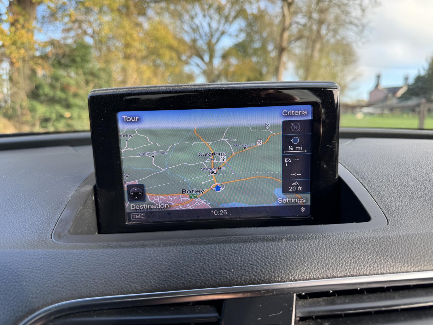 Audi Q3 2.0 TDI S line SUV 5dr Diesel S Tronic quattro Euro 5 (s/s) (177 ps)