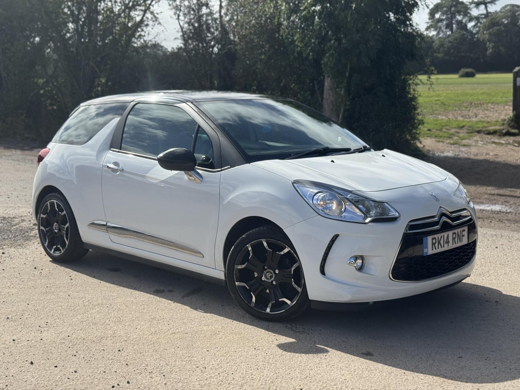 Citroen DS3 1.6 e-HDi Airdream DStyle Plus Hatchback 3dr Diesel Manual Euro 5 (s/s) (90 ps)