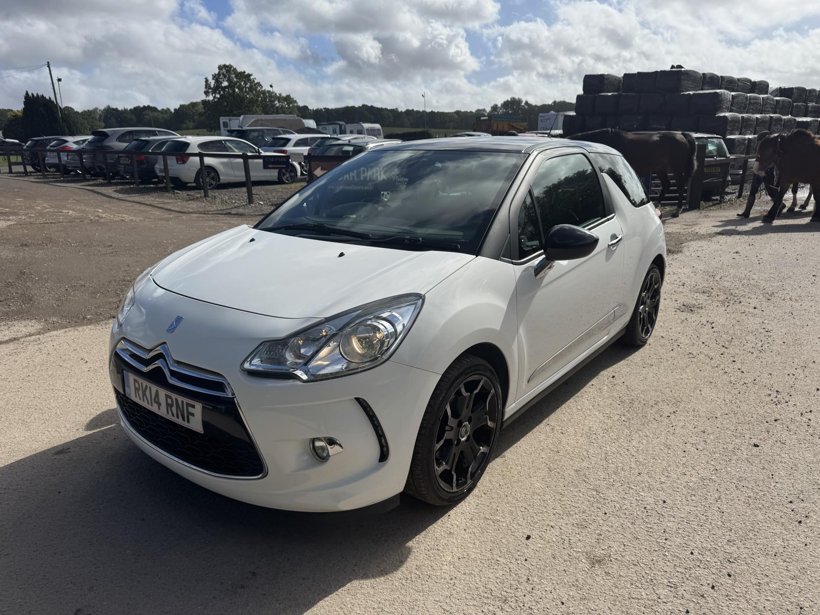 Citroen DS3 1.6 e-HDi Airdream DStyle Plus Hatchback 3dr Diesel Manual Euro 5 (s/s) (90 ps)