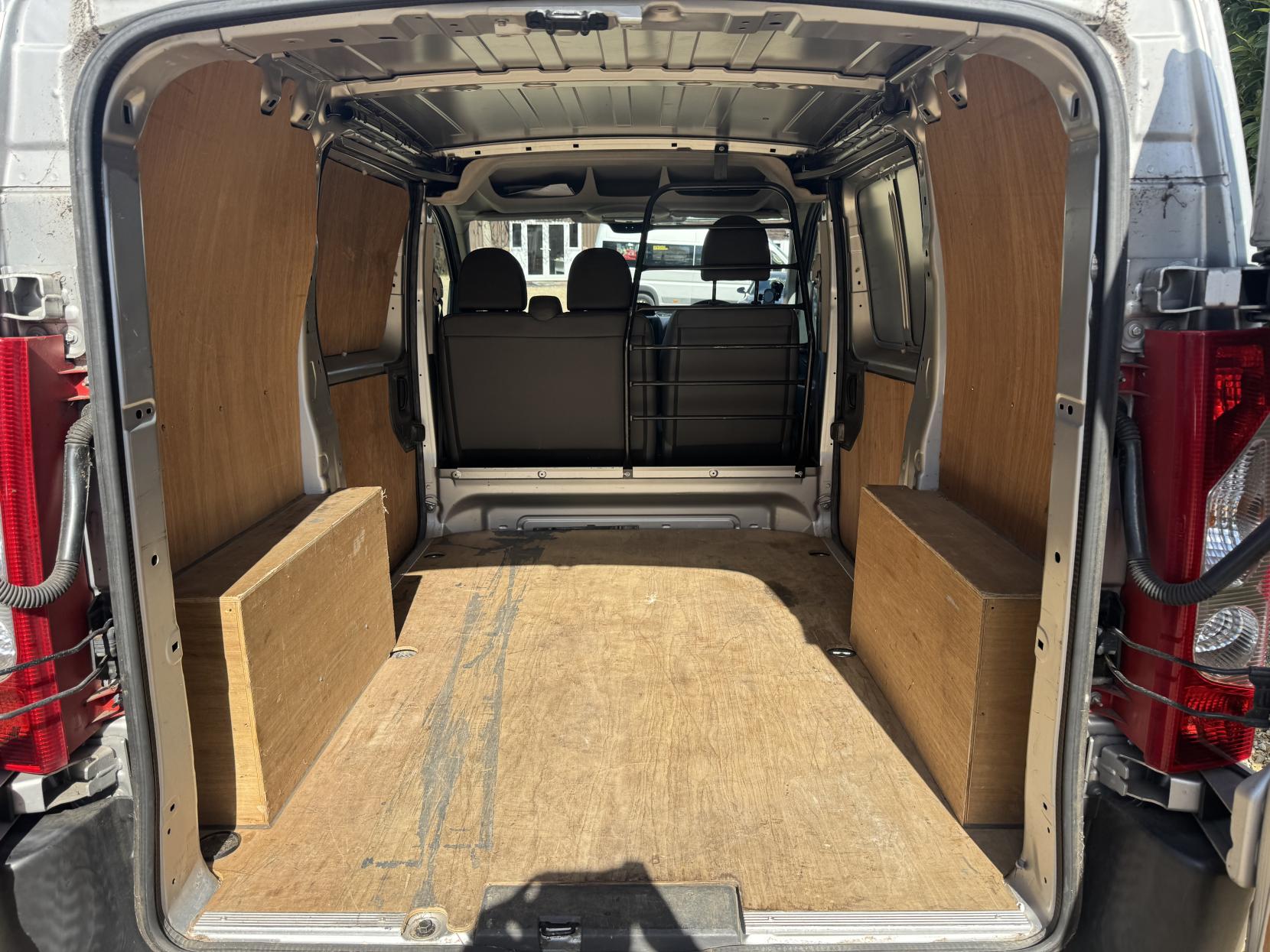 Peugeot Expert 1.6 HDi Panel Van 4dr Diesel Manual L1 H1 (191 g/km, 90 bhp)