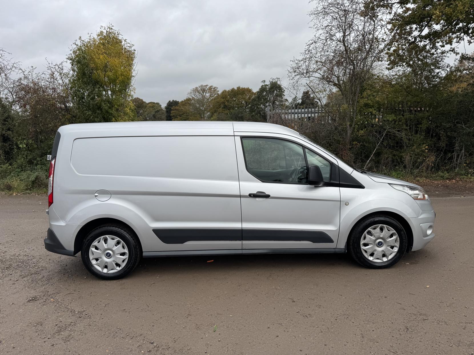 Ford Transit Connect 1.6 TDCi 210 Trend Panel Van 5dr Diesel Manual L2 H1 (128 g/km, 94 bhp)