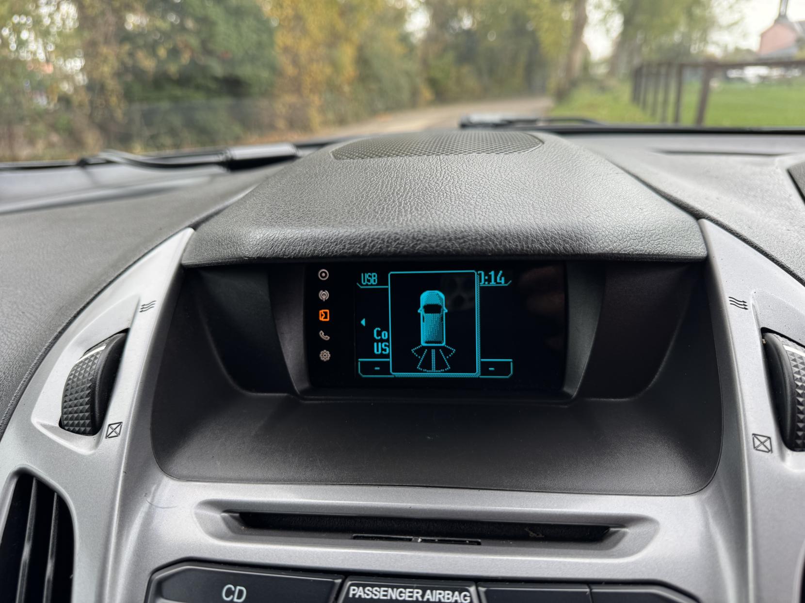 Ford Transit Connect 1.6 TDCi 210 Trend Panel Van 5dr Diesel Manual L2 H1 (128 g/km, 94 bhp)