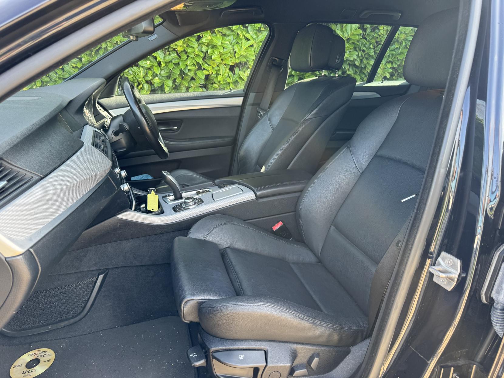 BMW 5 Series 2.0 520d M Sport Touring 5dr Diesel Steptronic Euro 5 (s/s) (184 ps)