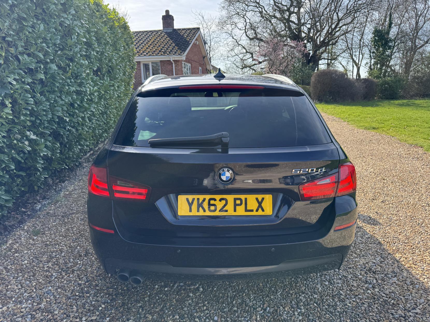 BMW 5 Series 2.0 520d M Sport Touring 5dr Diesel Steptronic Euro 5 (s/s) (184 ps)