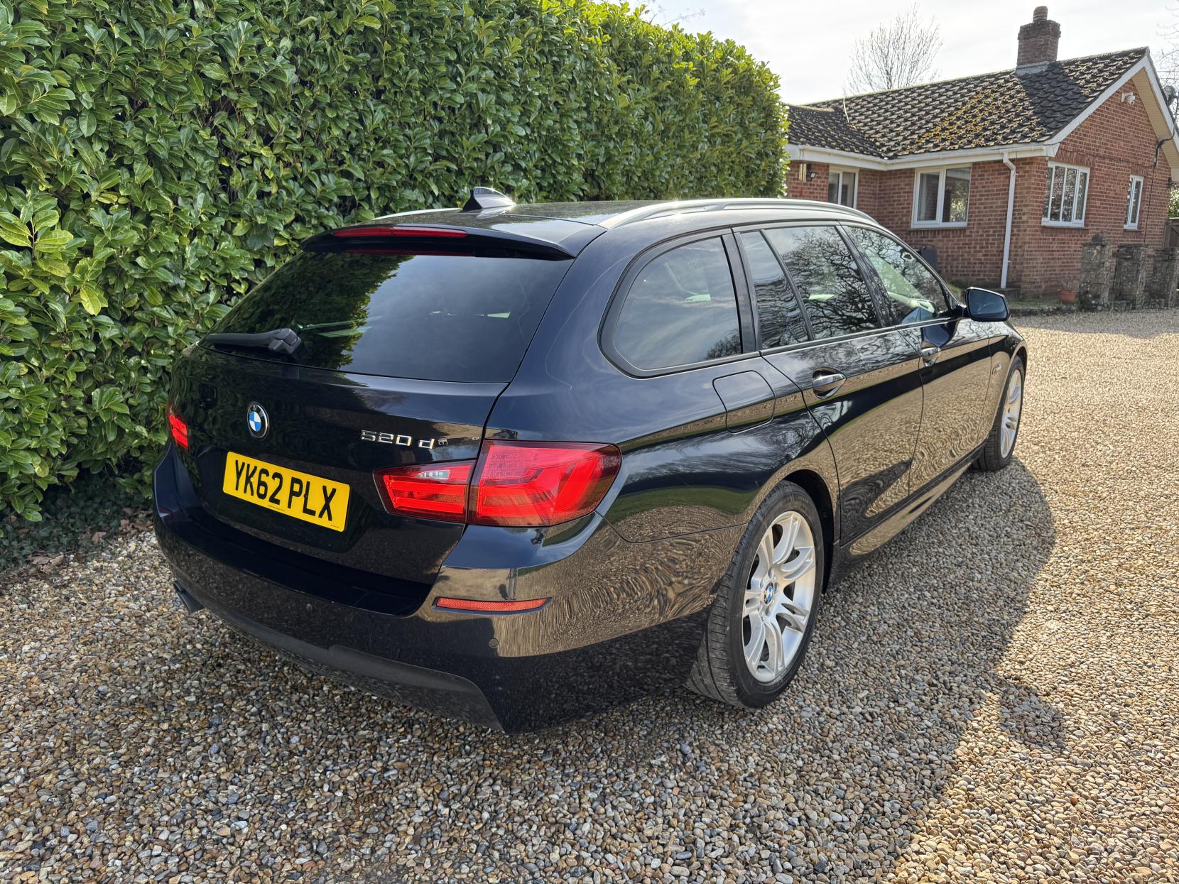 BMW 5 Series 2.0 520d M Sport Touring 5dr Diesel Steptronic Euro 5 (s/s) (184 ps)