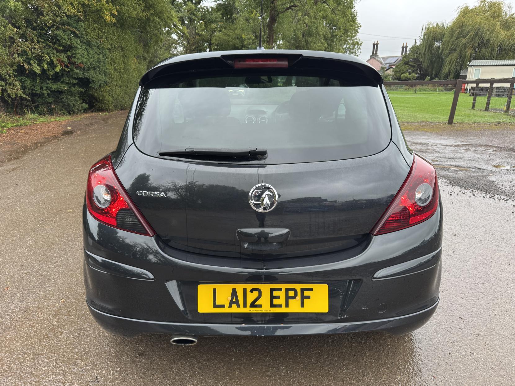 Vauxhall Corsa 1.2 16V Limited Edition Hatchback 3dr Petrol Manual Euro 5 (85 ps)