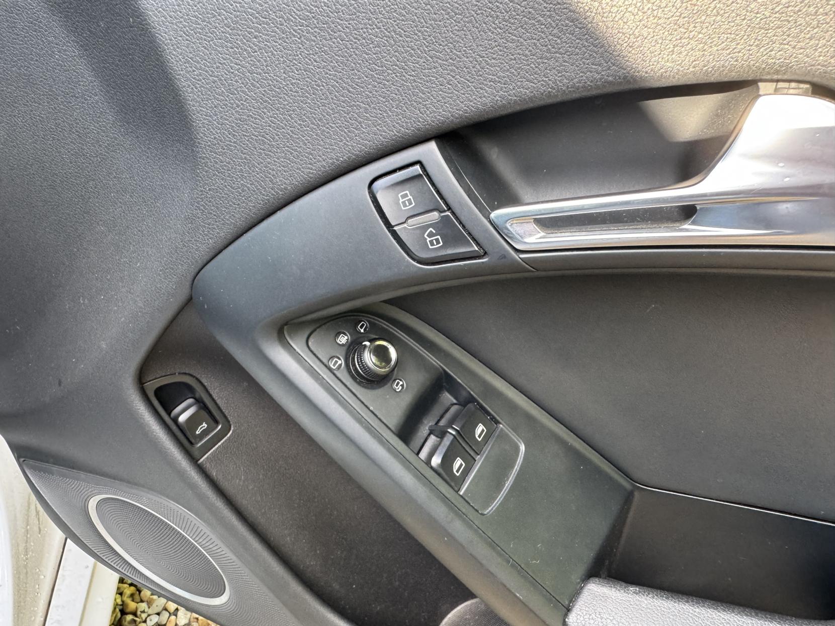 Audi RS5 4.2 FSI V8 Coupe 2dr Petrol S Tronic quattro Euro 4 (450 ps)