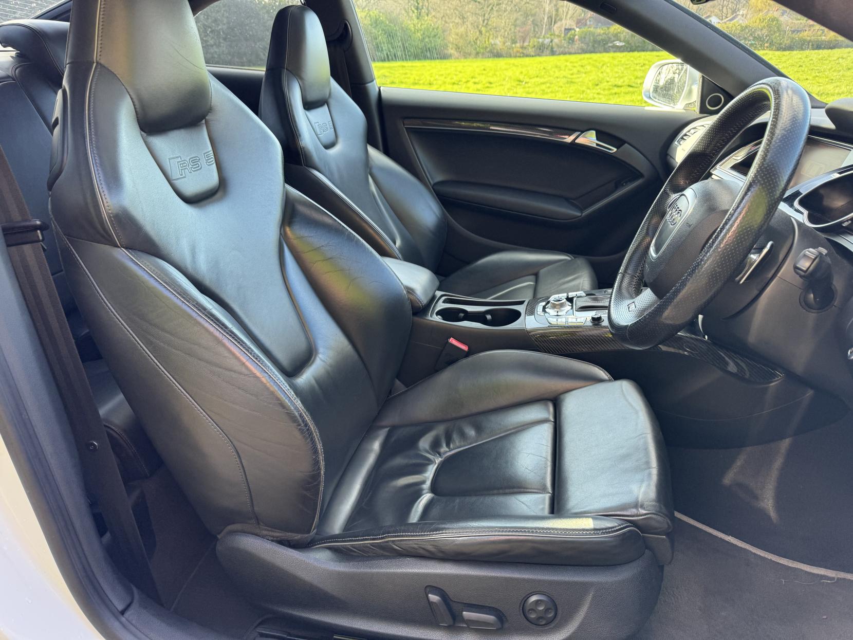 Audi RS5 4.2 FSI V8 Coupe 2dr Petrol S Tronic quattro Euro 4 (450 ps)