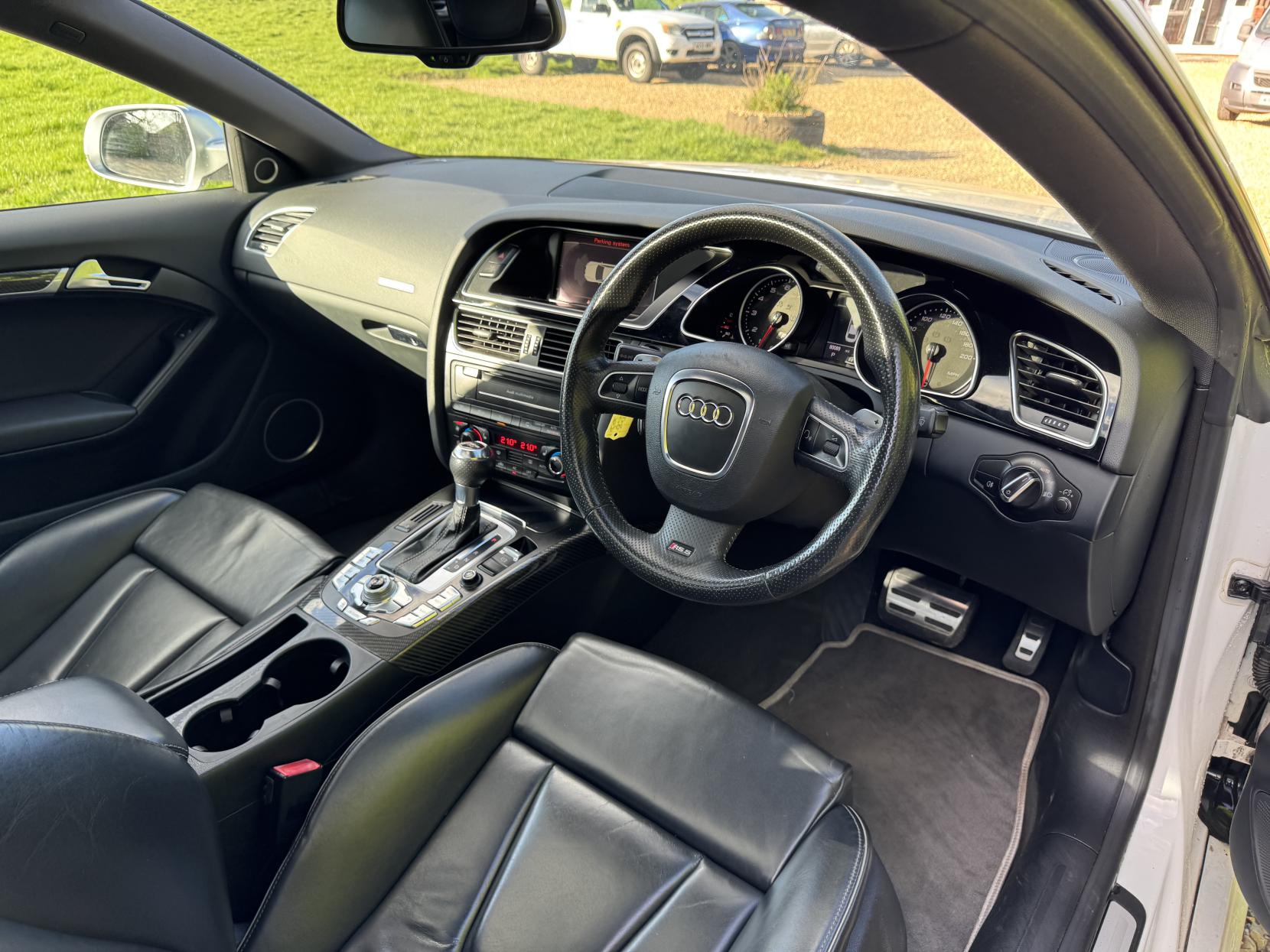 Audi RS5 4.2 FSI V8 Coupe 2dr Petrol S Tronic quattro Euro 4 (450 ps)