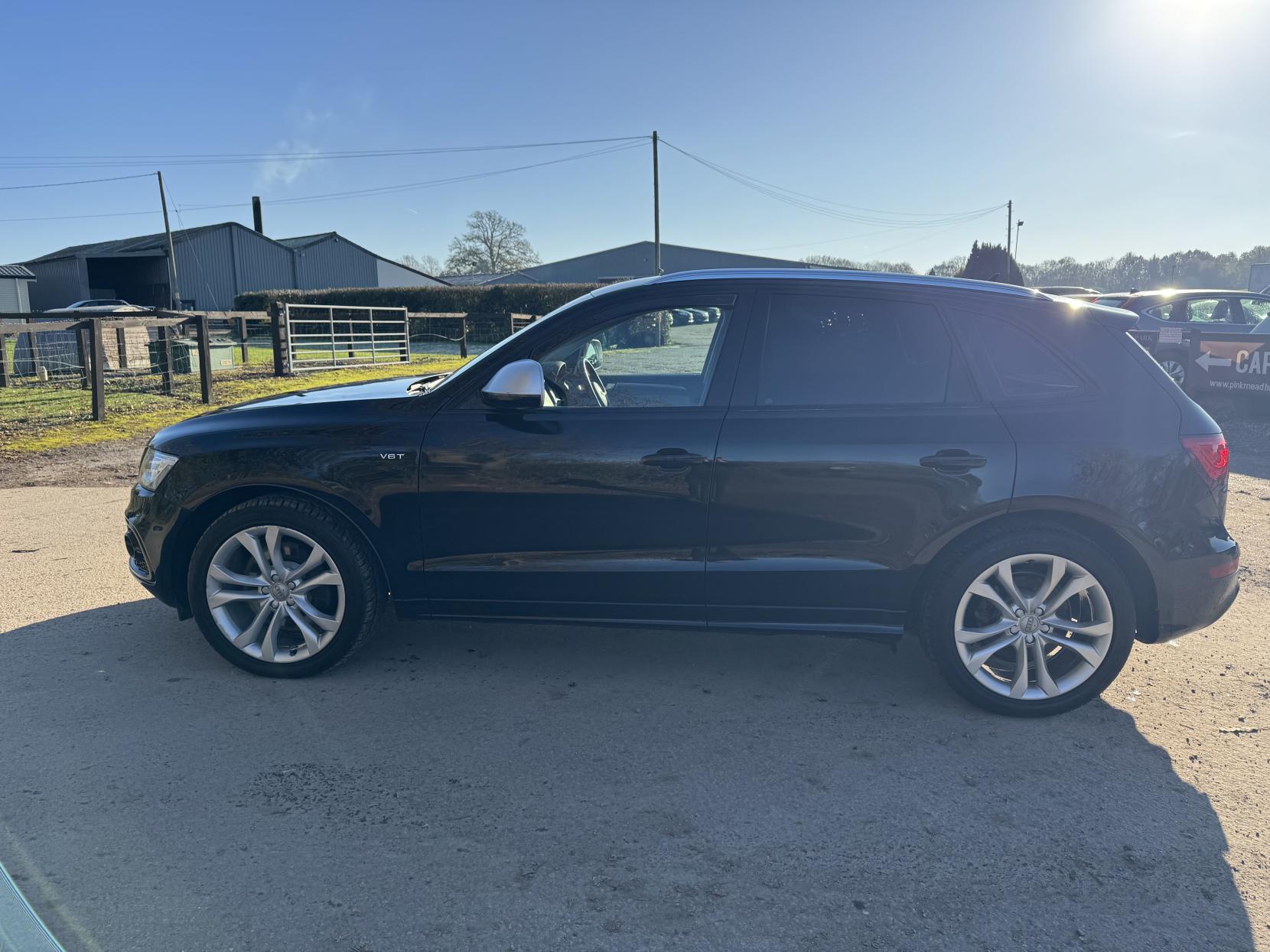 Audi SQ5 3.0 BiTDI V6 SUV 5dr Diesel Tiptronic quattro Euro 5 (s/s) (313 ps)