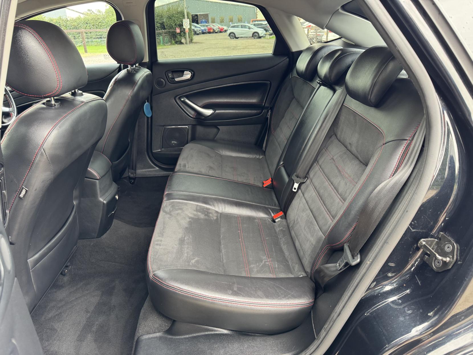 Ford Mondeo 2.0 TDCi Titanium X Sport Estate 5dr Diesel Manual (139 g/km, 161 bhp)