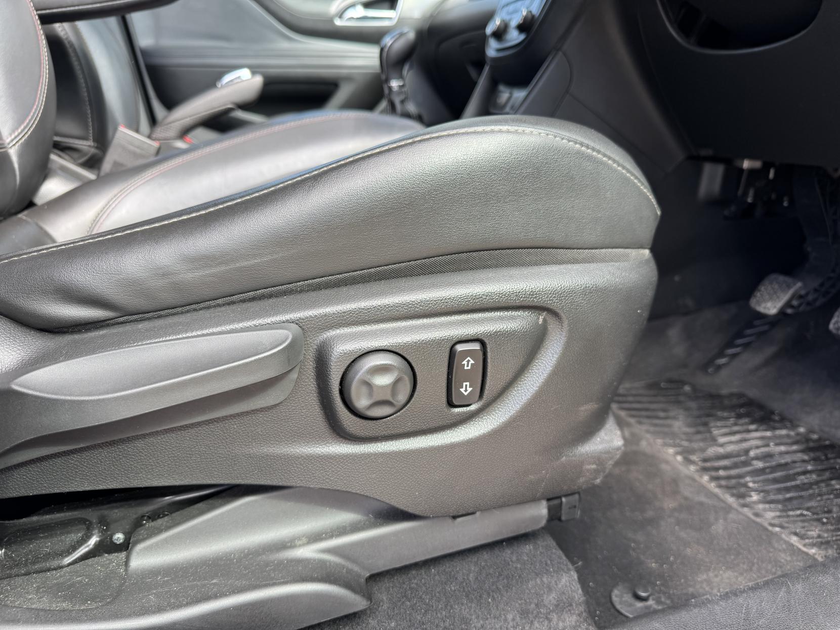 Vauxhall Mokka 1.6 SE SUV 5dr Petrol Manual 2WD Euro 5 (s/s) (115 ps)