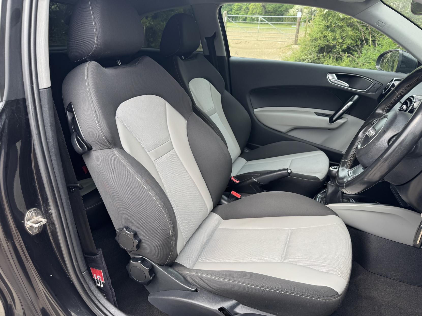 Audi A1 1.4 TFSI Sport Hatchback 3dr Petrol Manual Euro 5 (s/s) (122 ps)