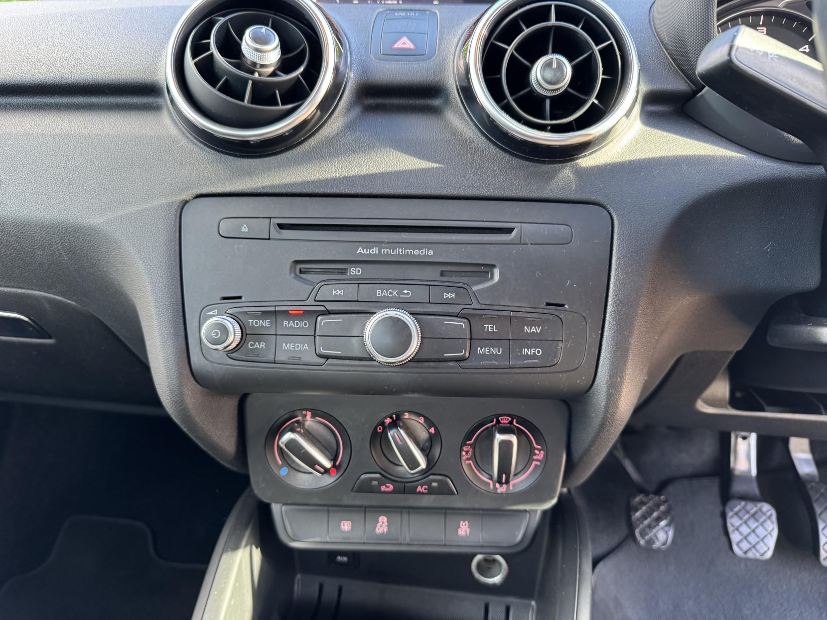 Audi A1 1.6 TDI Sport Hatchback 3dr Diesel Manual Euro 5 (s/s) (105 ps)