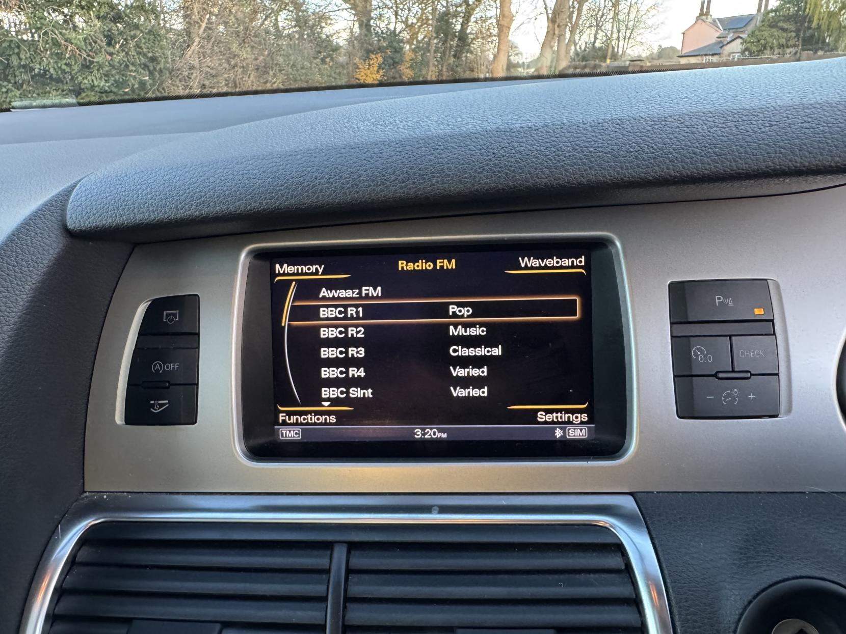 Audi Q7 3.0 TDI V6 S line Plus SUV 5dr Diesel Tiptronic quattro Euro 5 (s/s) (245 ps)