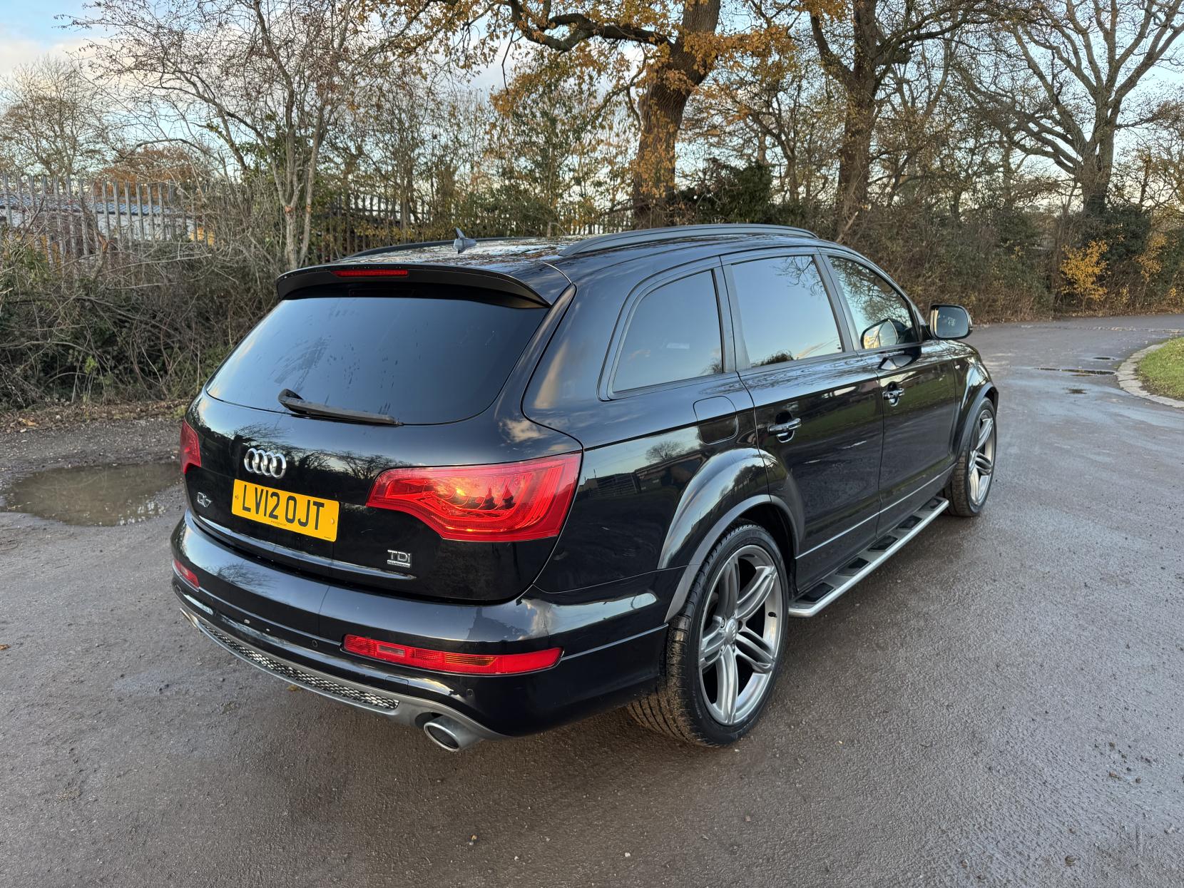 Audi Q7 3.0 TDI V6 S line Plus SUV 5dr Diesel Tiptronic quattro Euro 5 (s/s) (245 ps)