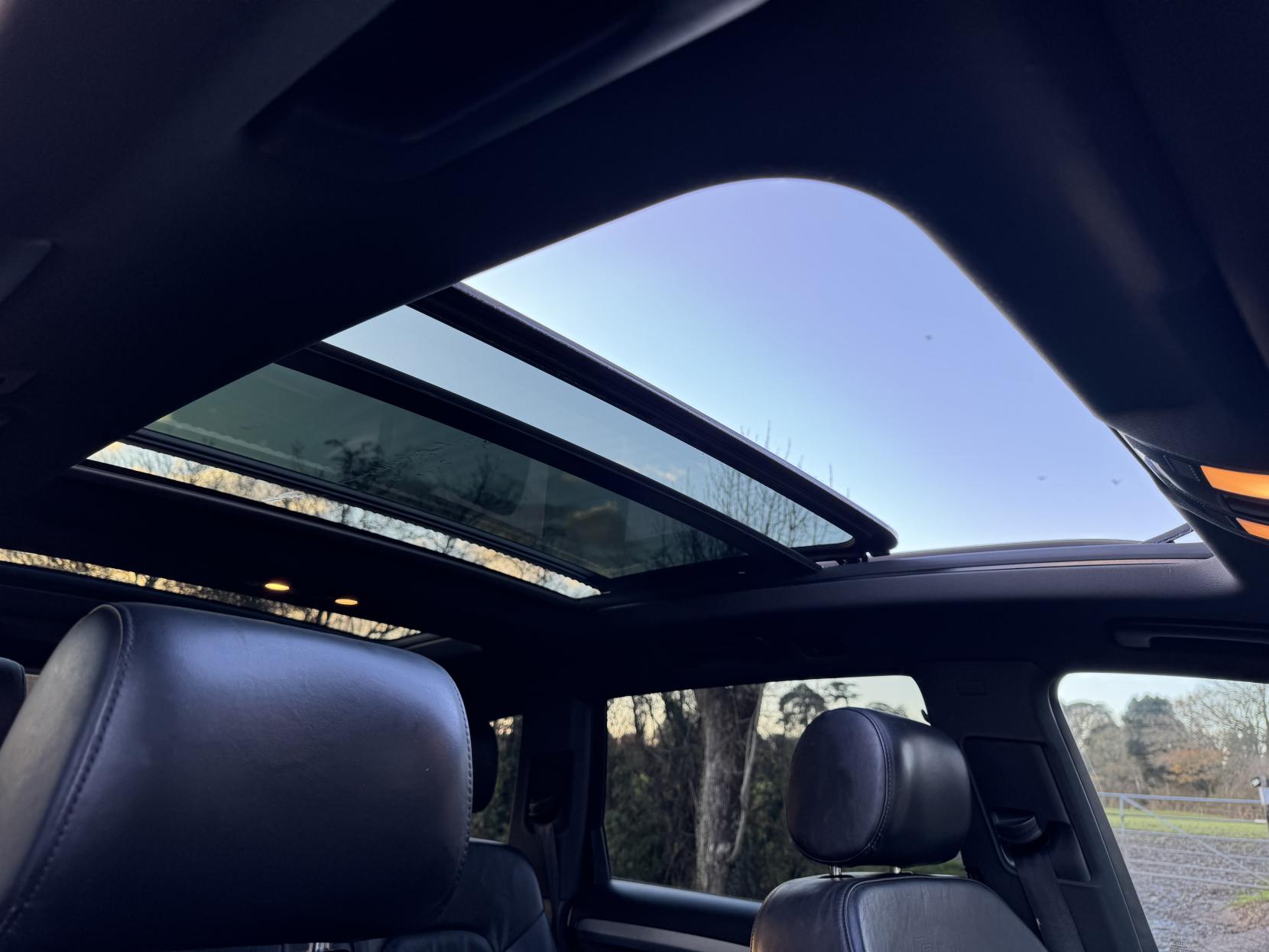 Audi Q7 3.0 TDI V6 S line Plus SUV 5dr Diesel Tiptronic quattro Euro 5 (s/s) (245 ps)