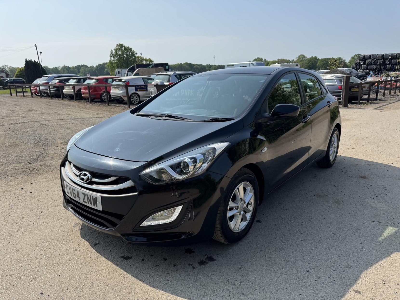 Hyundai i30 1.6 CRDi Blue Drive Active Hatchback 5dr Diesel Manual Euro 5 (s/s) (110 ps)