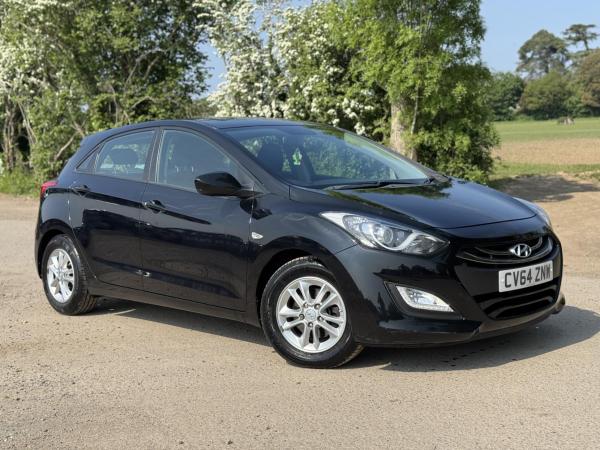 Hyundai i30 1.6 CRDi Blue Drive Active Hatchback 5dr Diesel Manual Euro 5 (s/s) (110 ps)