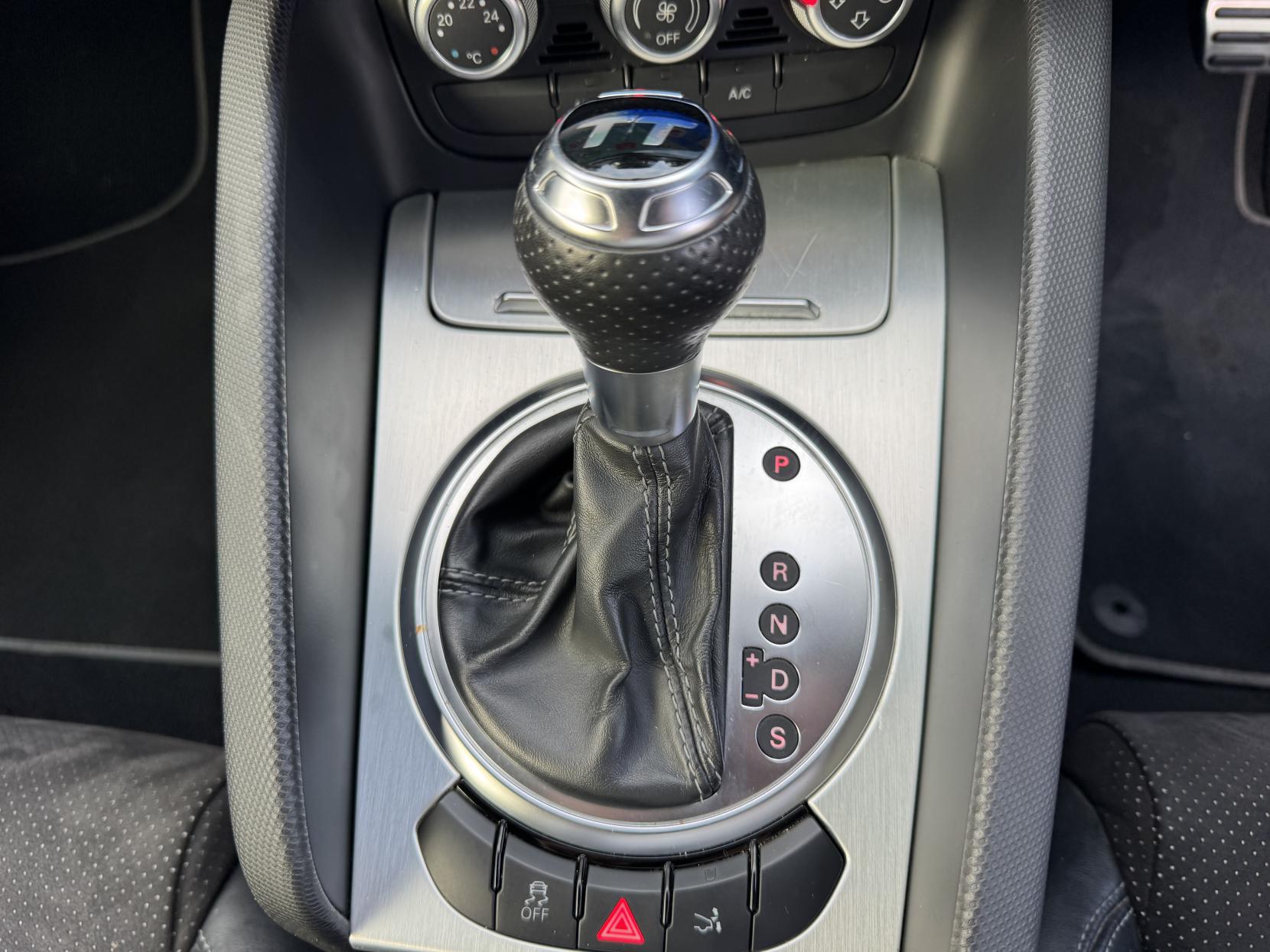 Audi TT 1.8 TFSI S line Coupe 3dr Petrol S Tronic Euro 5 (160 ps)