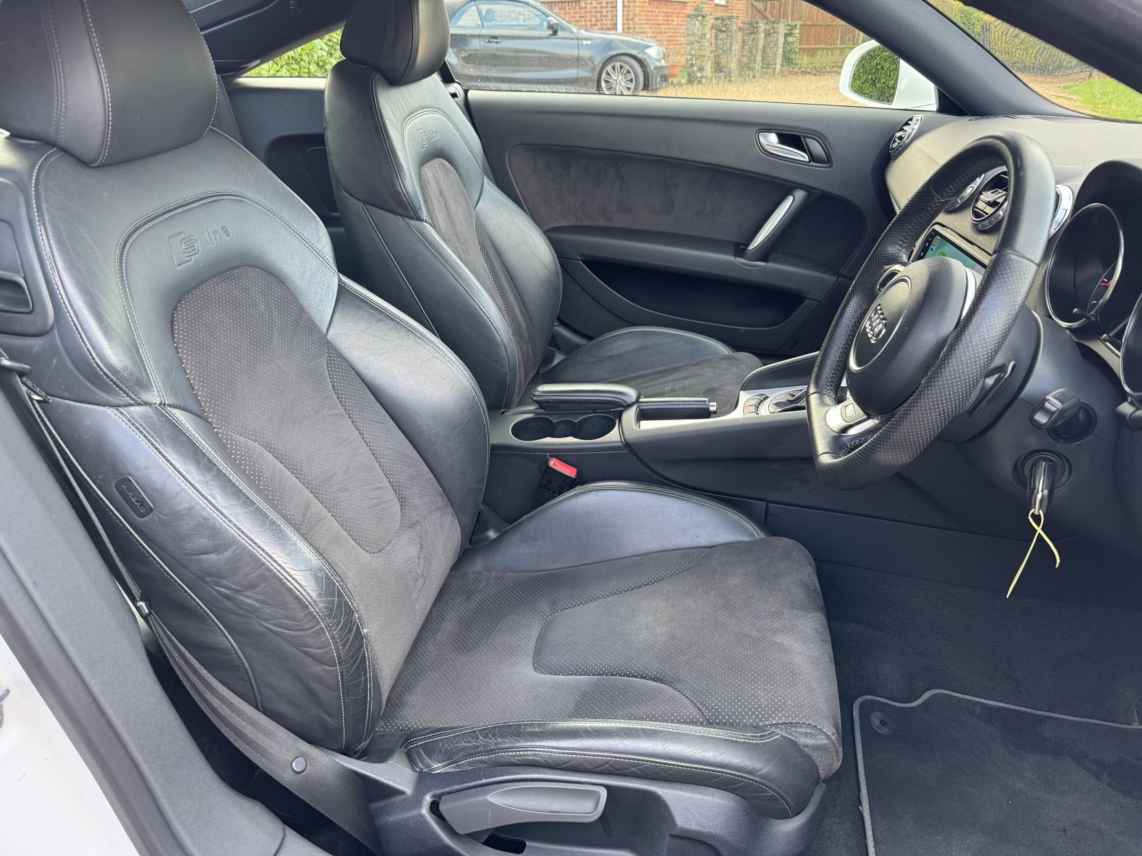 Audi TT 1.8 TFSI S line Coupe 3dr Petrol S Tronic Euro 5 (160 ps)