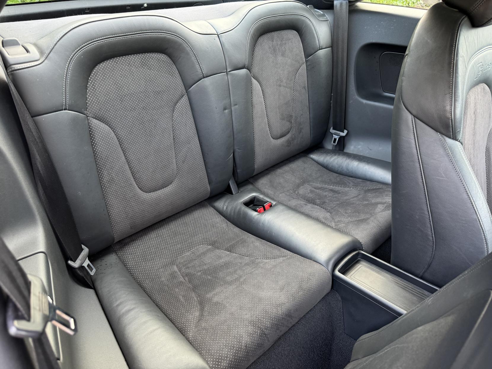 Audi TT 1.8 TFSI S line Coupe 3dr Petrol S Tronic Euro 5 (160 ps)