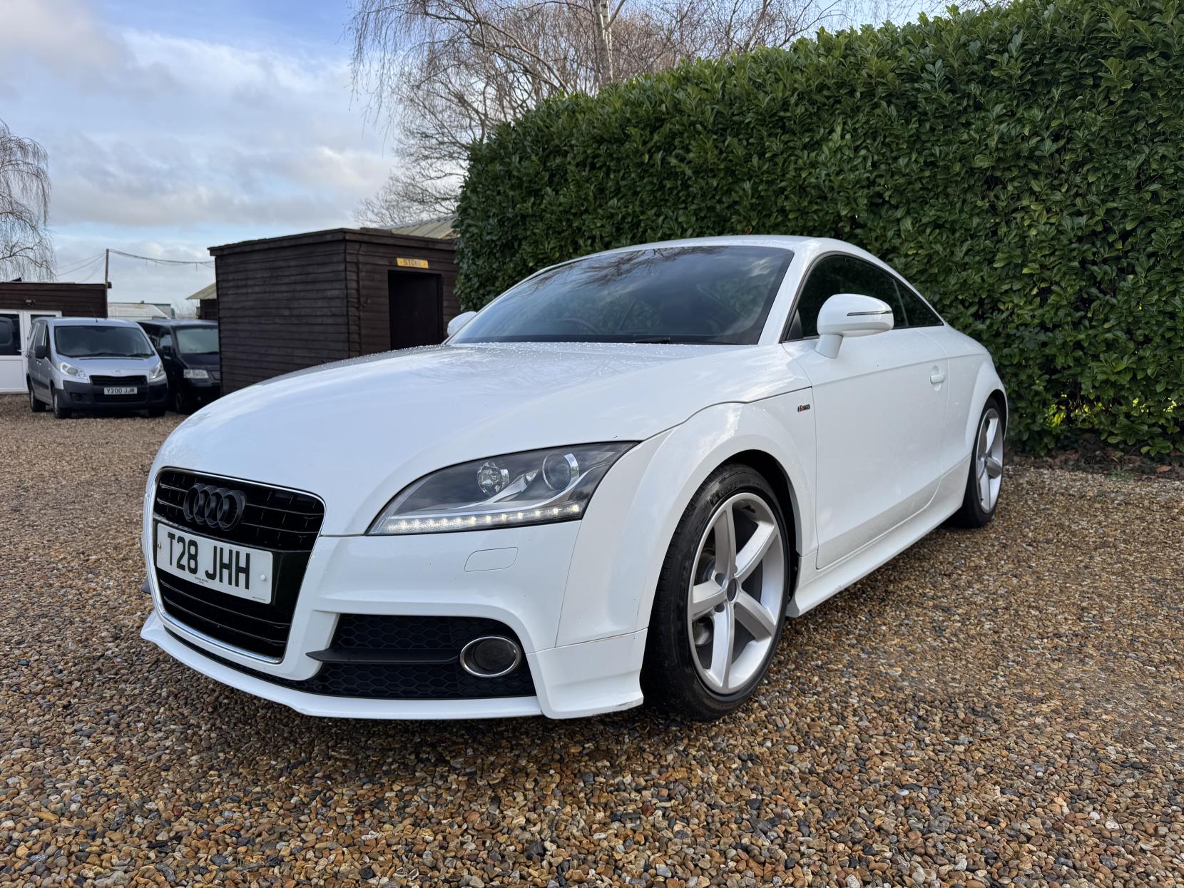 Audi TT 1.8 TFSI S line Coupe 3dr Petrol S Tronic Euro 5 (160 ps)
