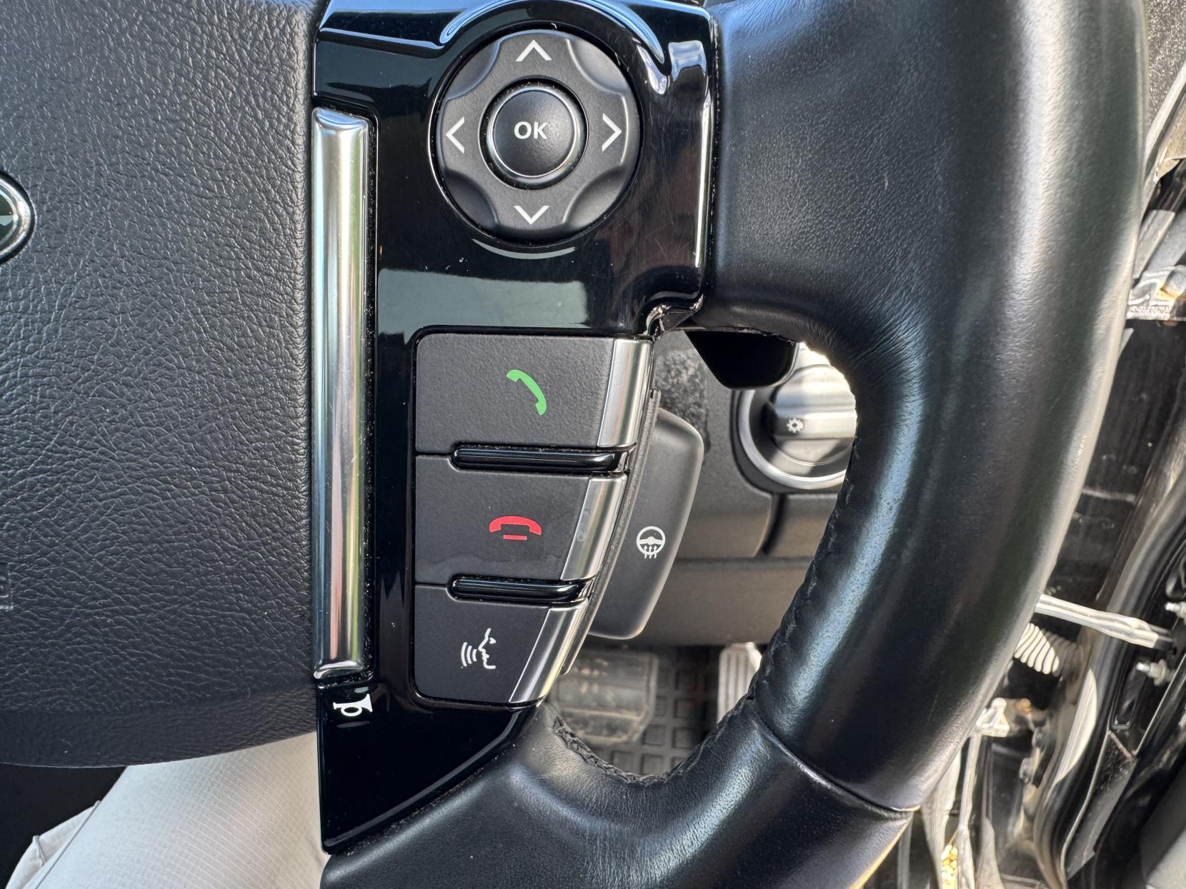 Land Rover Discovery 4 3.0 SD V6 Landmark SUV 5dr Diesel Auto 4WD Euro 6 (s/s) (256 bhp)