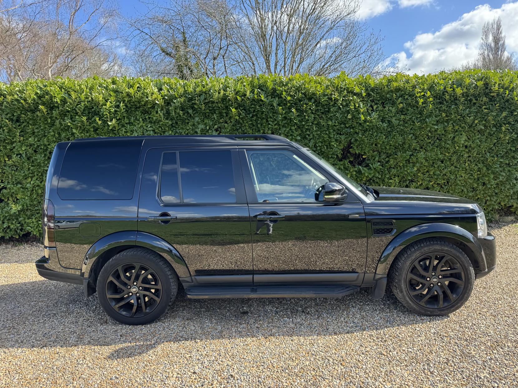 Land Rover Discovery 4 3.0 SD V6 Landmark SUV 5dr Diesel Auto 4WD Euro 6 (s/s) (256 bhp)