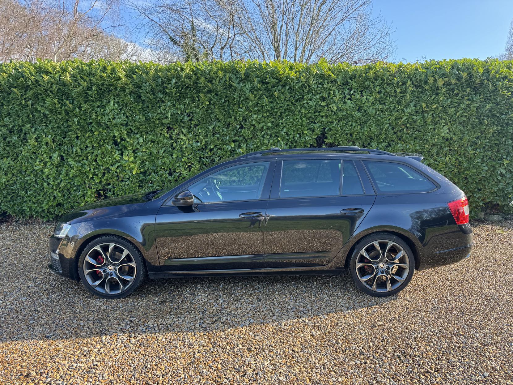 Skoda Octavia 2.0 TDI vRS Estate 5dr Diesel DSG Euro 6 (s/s) (SNav) (184 ps)