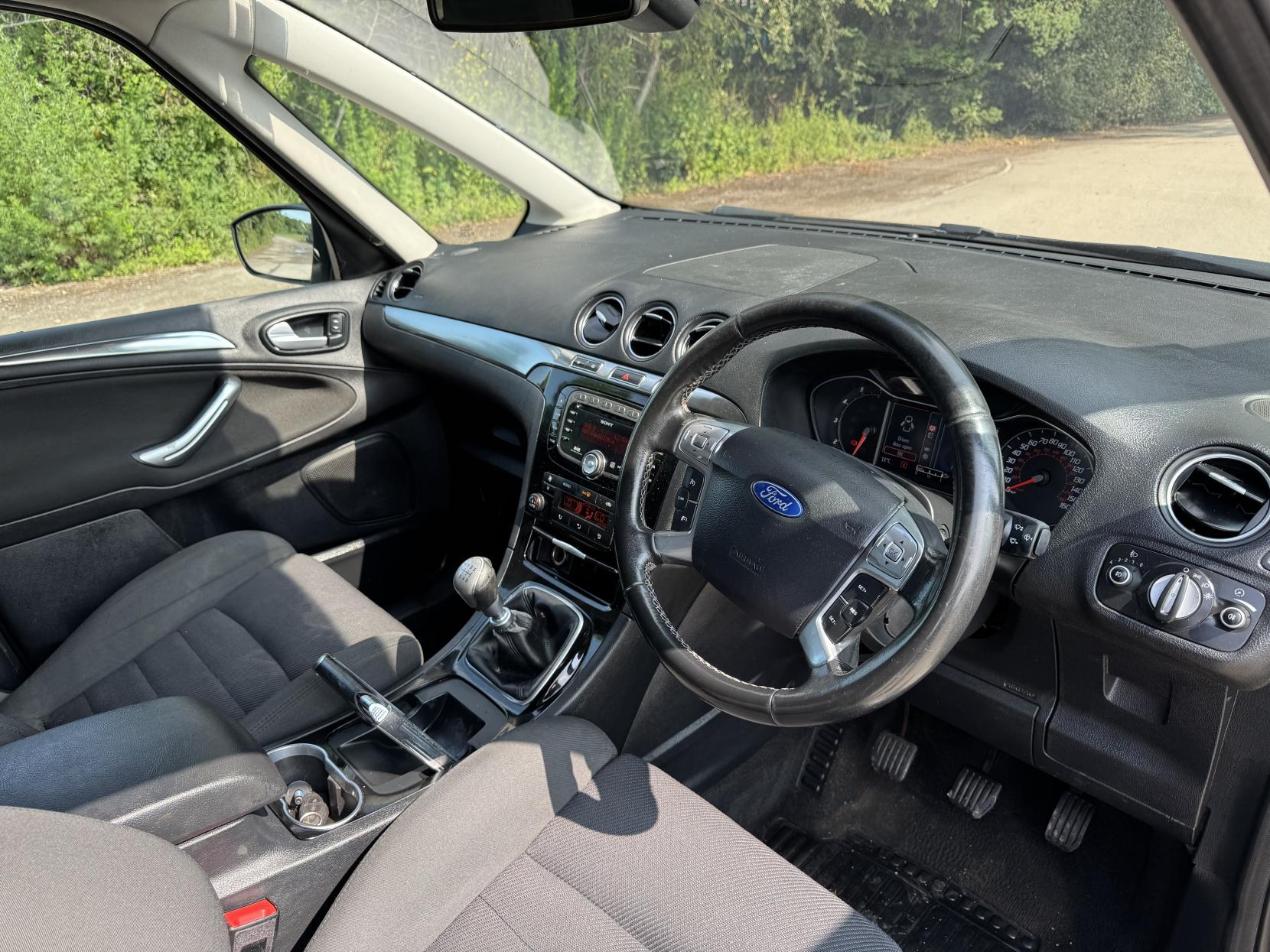Ford Galaxy 1.6 TDCi Titanium MPV 5dr Diesel Manual Euro 5 (s/s) (115 ps)