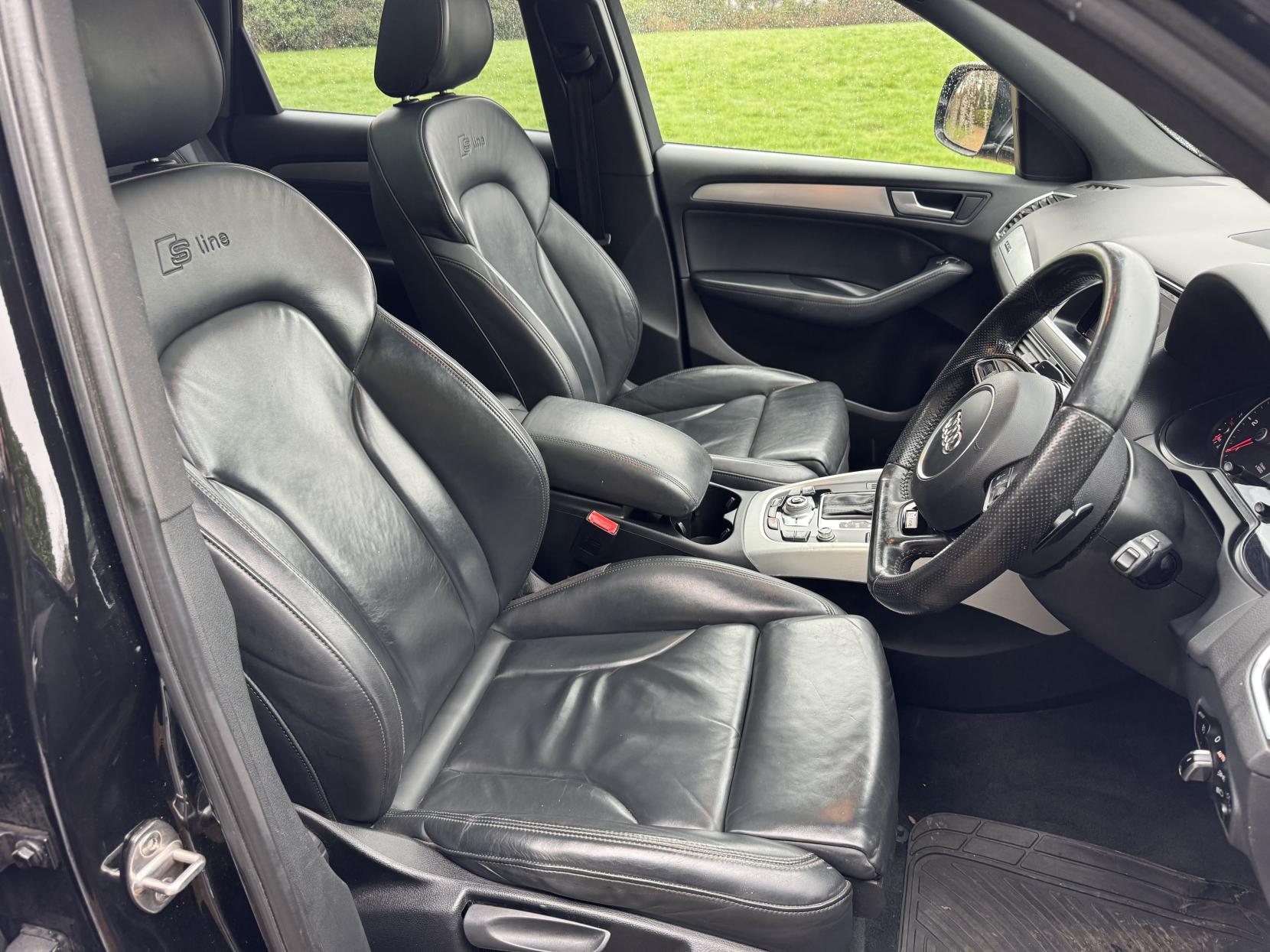 Audi Q5 3.0 TDI V6 S line Plus SUV 5dr Diesel S Tronic quattro Euro 5 (s/s) (245 ps)