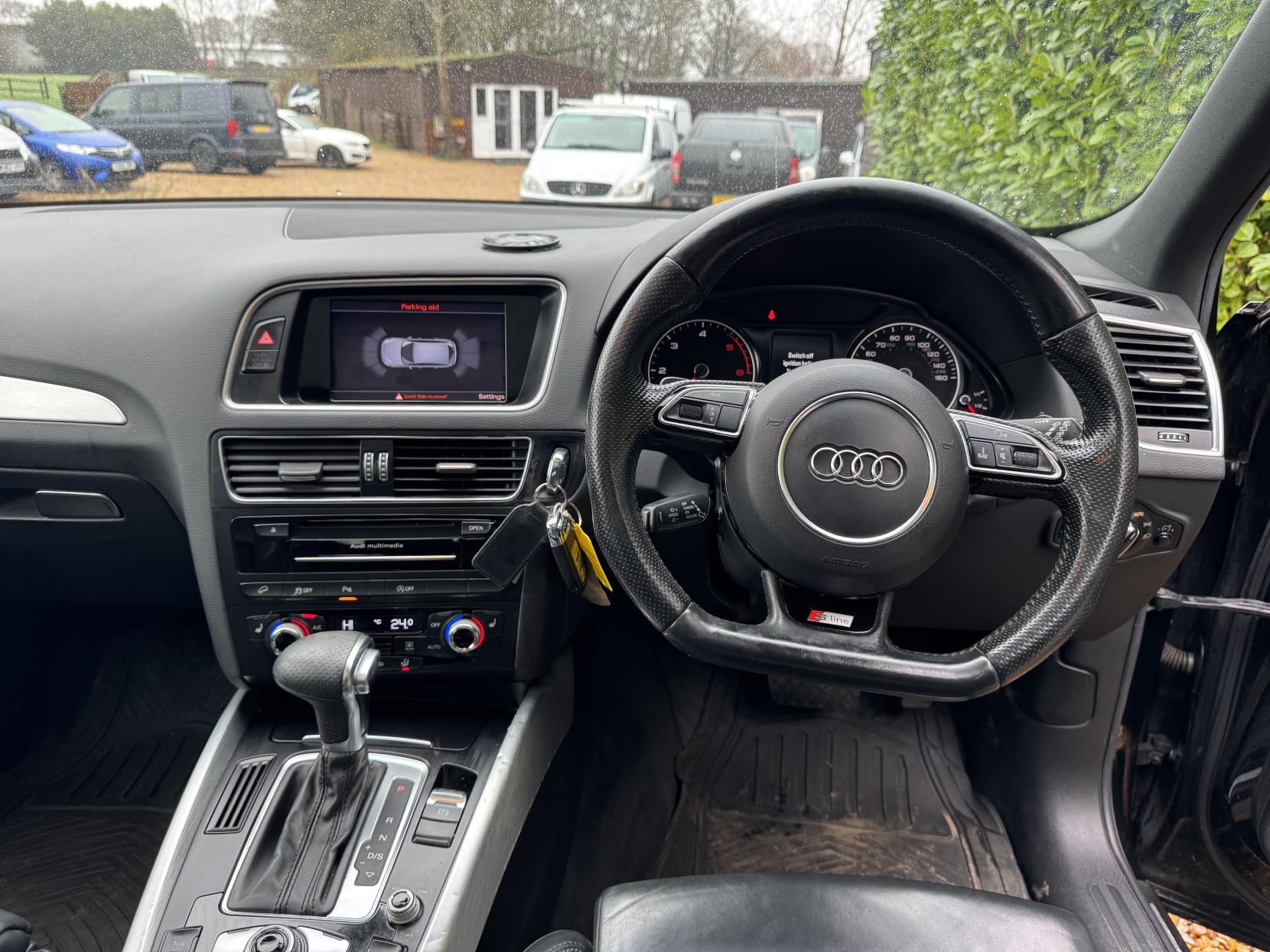 Audi Q5 3.0 TDI V6 S line Plus SUV 5dr Diesel S Tronic quattro Euro 5 (s/s) (245 ps)