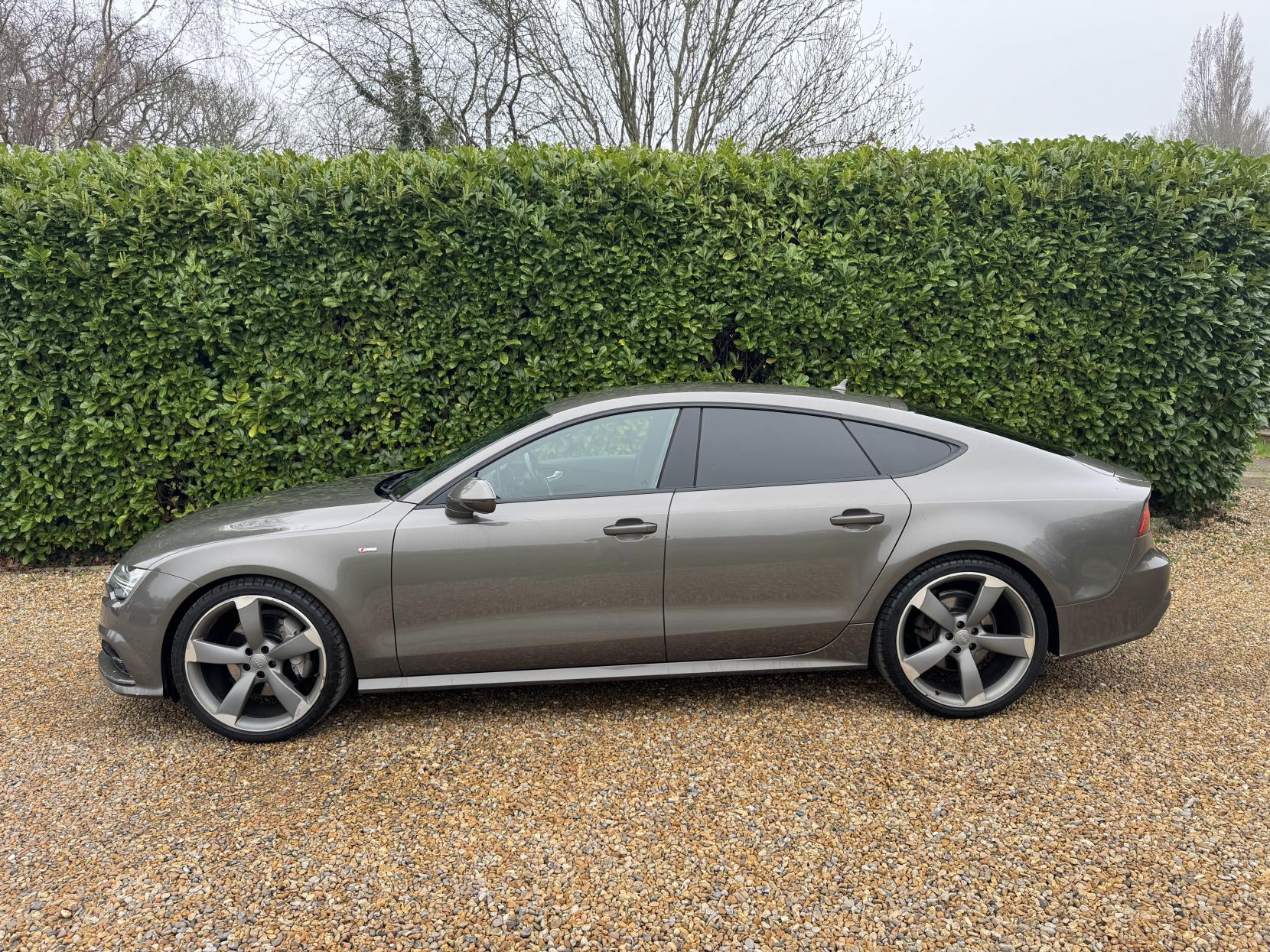 Audi A7 3.0 TDI V6 Black Edition Sportback 5dr Diesel S Tronic quattro Euro 6 (s/s) (218 ps)