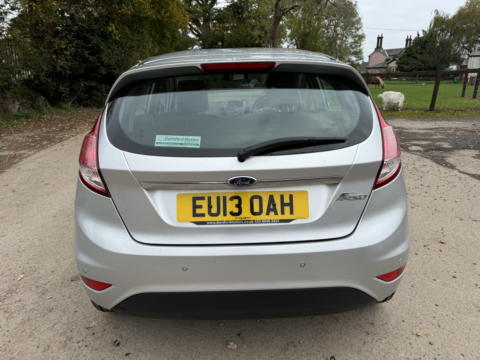 Ford Fiesta 1.25 Zetec Hatchback 5dr Petrol Manual Euro 5 (82 ps)