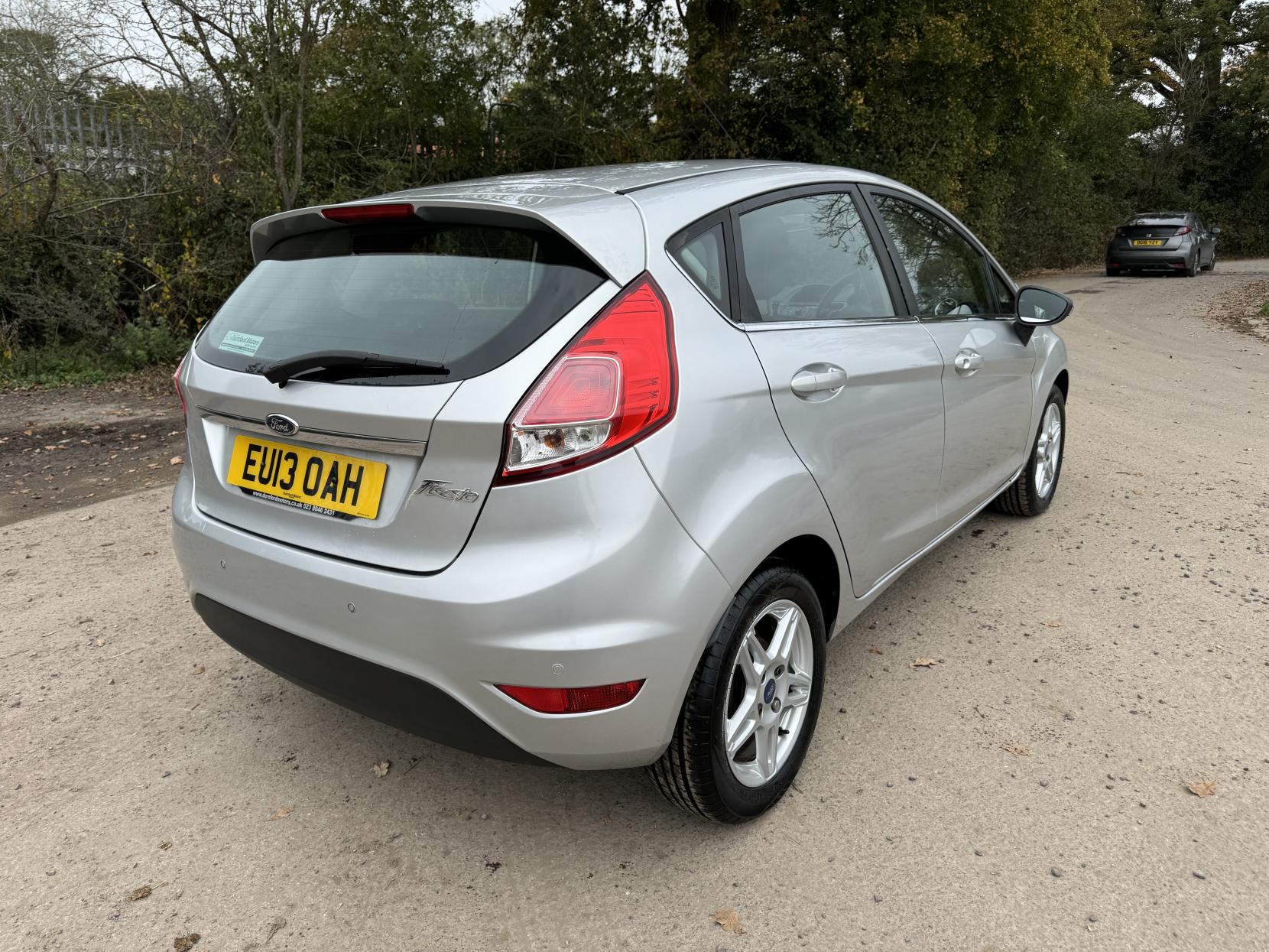 Ford Fiesta 1.25 Zetec Hatchback 5dr Petrol Manual Euro 5 (82 ps)