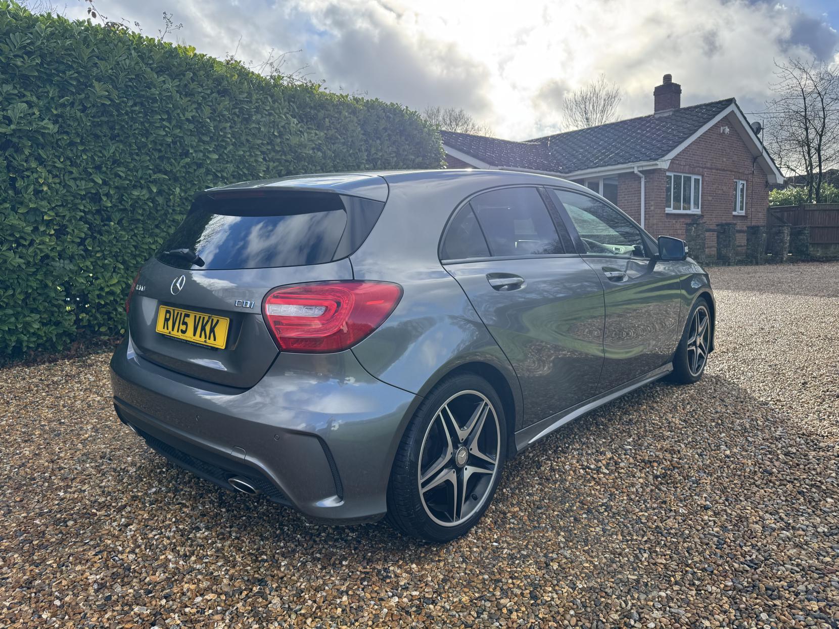 Mercedes-Benz A Class 2.1 A200 CDI AMG Night Edition Hatchback 5dr Diesel 7G-DCT Euro 6 (s/s) (136 ps)