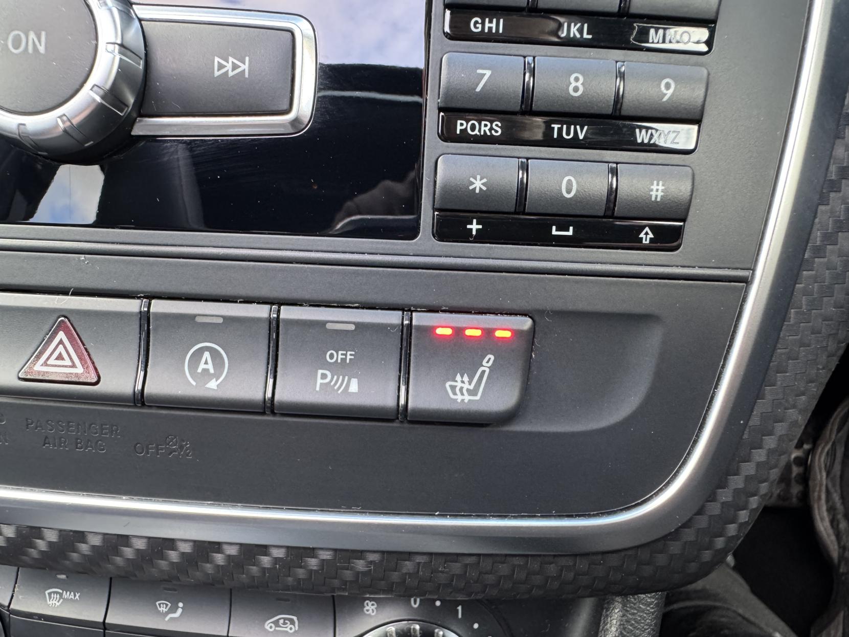 Mercedes-Benz A Class 2.1 A200 CDI AMG Night Edition Hatchback 5dr Diesel 7G-DCT Euro 6 (s/s) (136 ps)