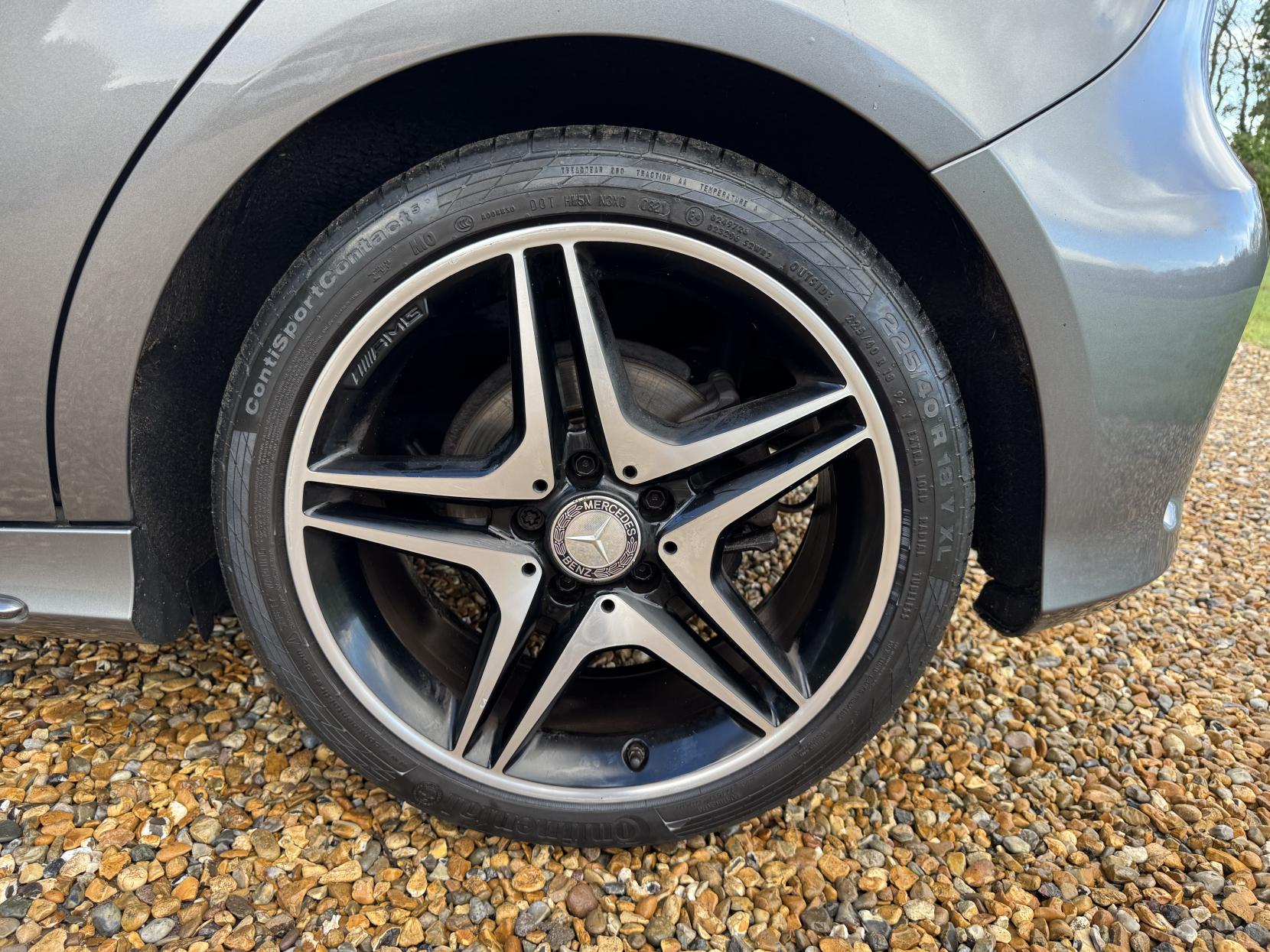 Mercedes-Benz A Class 2.1 A200 CDI AMG Night Edition Hatchback 5dr Diesel 7G-DCT Euro 6 (s/s) (136 ps)