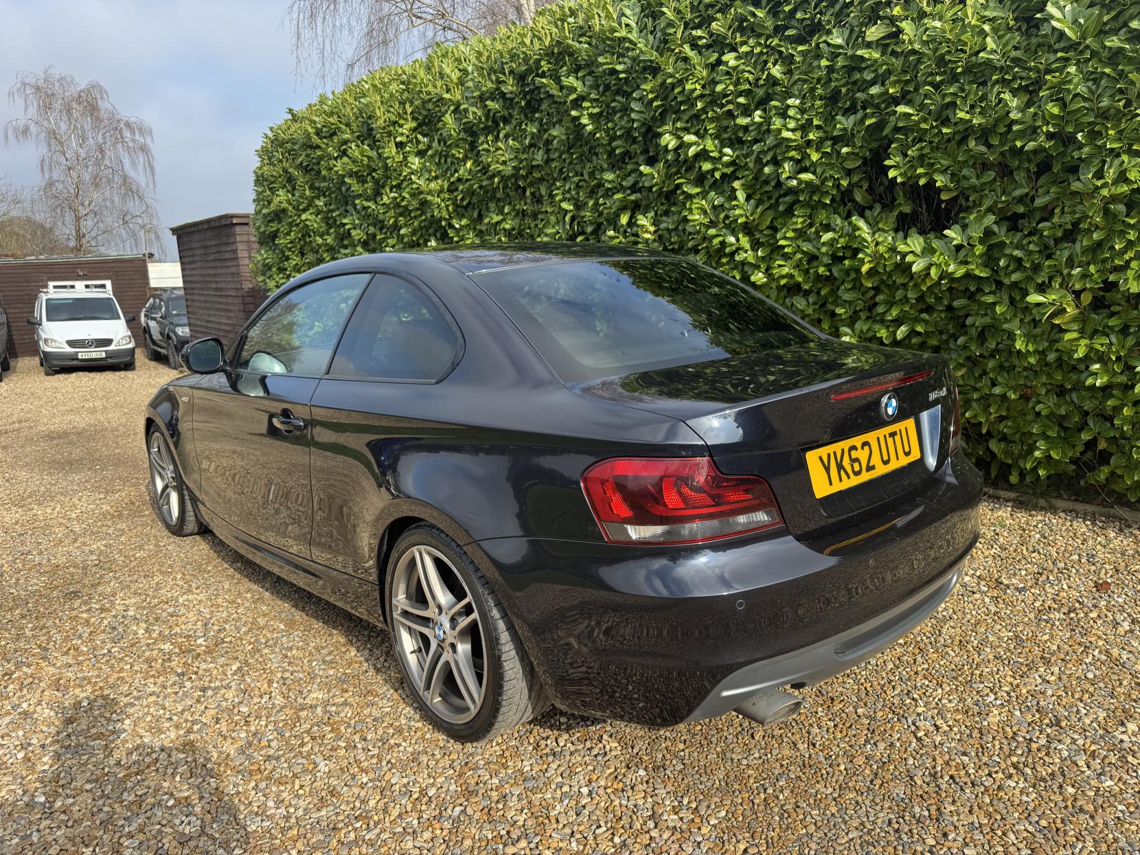 BMW 1 Series 2.0 118d Sport Plus Edition Coupe 2dr Diesel Steptronic Euro 5 (143 ps)