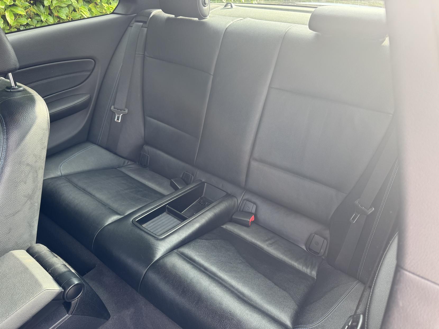 BMW 1 Series 2.0 118d Sport Plus Edition Coupe 2dr Diesel Steptronic Euro 5 (143 ps)