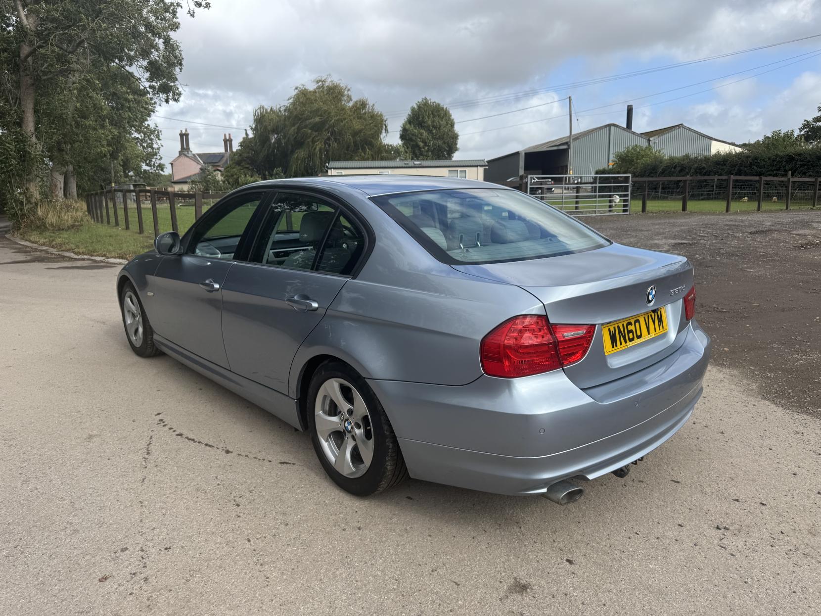 BMW 3 Series 2.0 320d ED EfficientDynamics Saloon 4dr Diesel Manual Euro 5 (s/s) (163 ps)