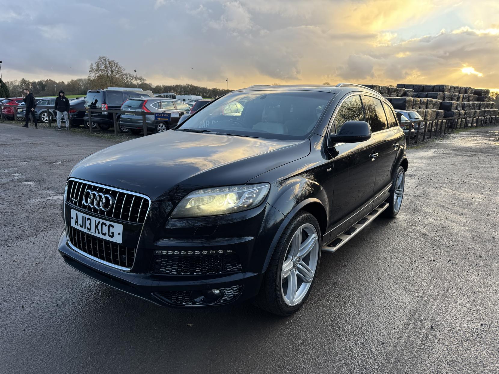 Audi Q7 3.0 TDI V6 S line Plus SUV 5dr Diesel Tiptronic quattro Euro 5 (s/s) (245 ps)