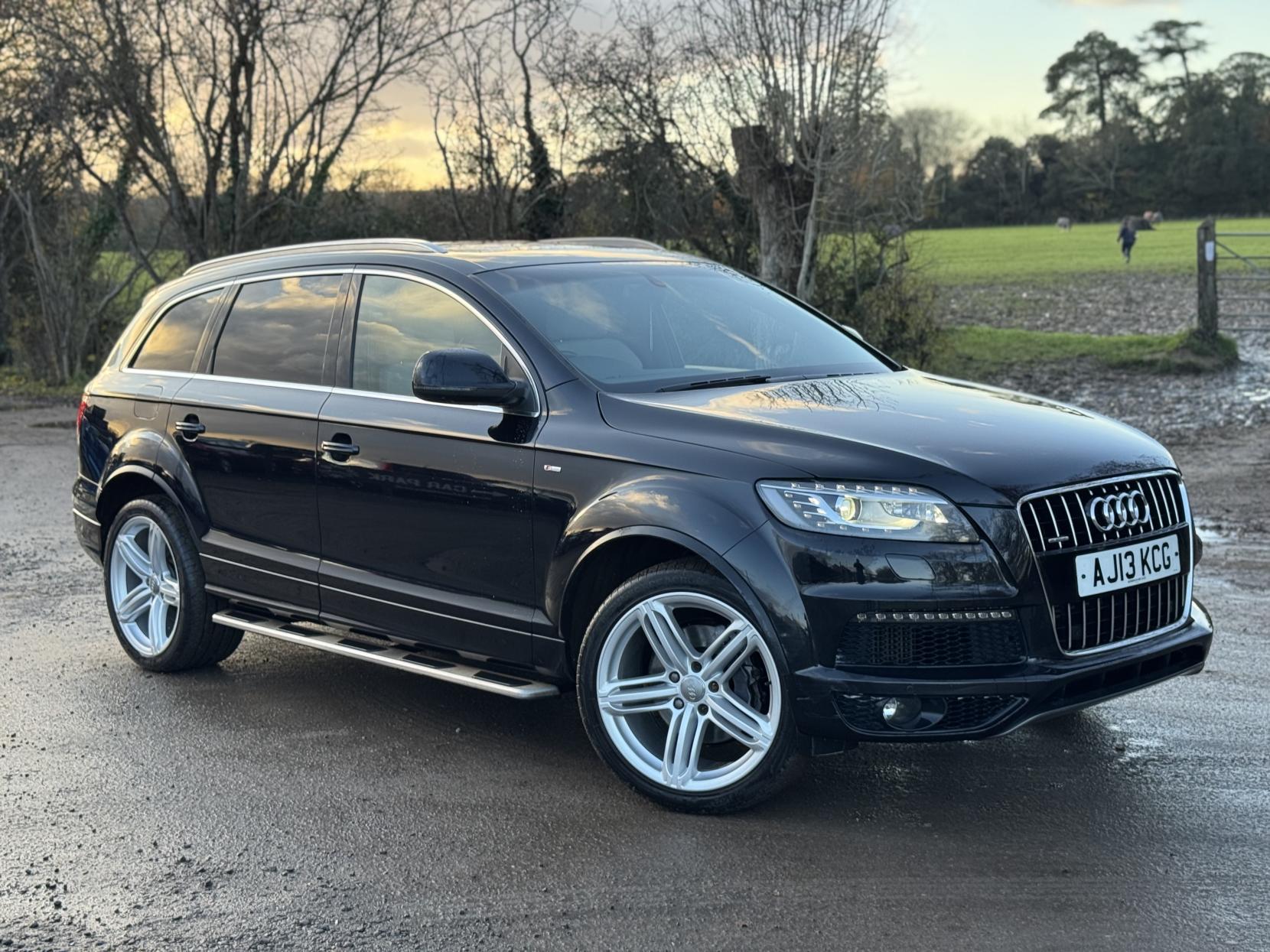 Audi Q7 3.0 TDI V6 S line Plus SUV 5dr Diesel Tiptronic quattro Euro 5 (s/s) (245 ps)