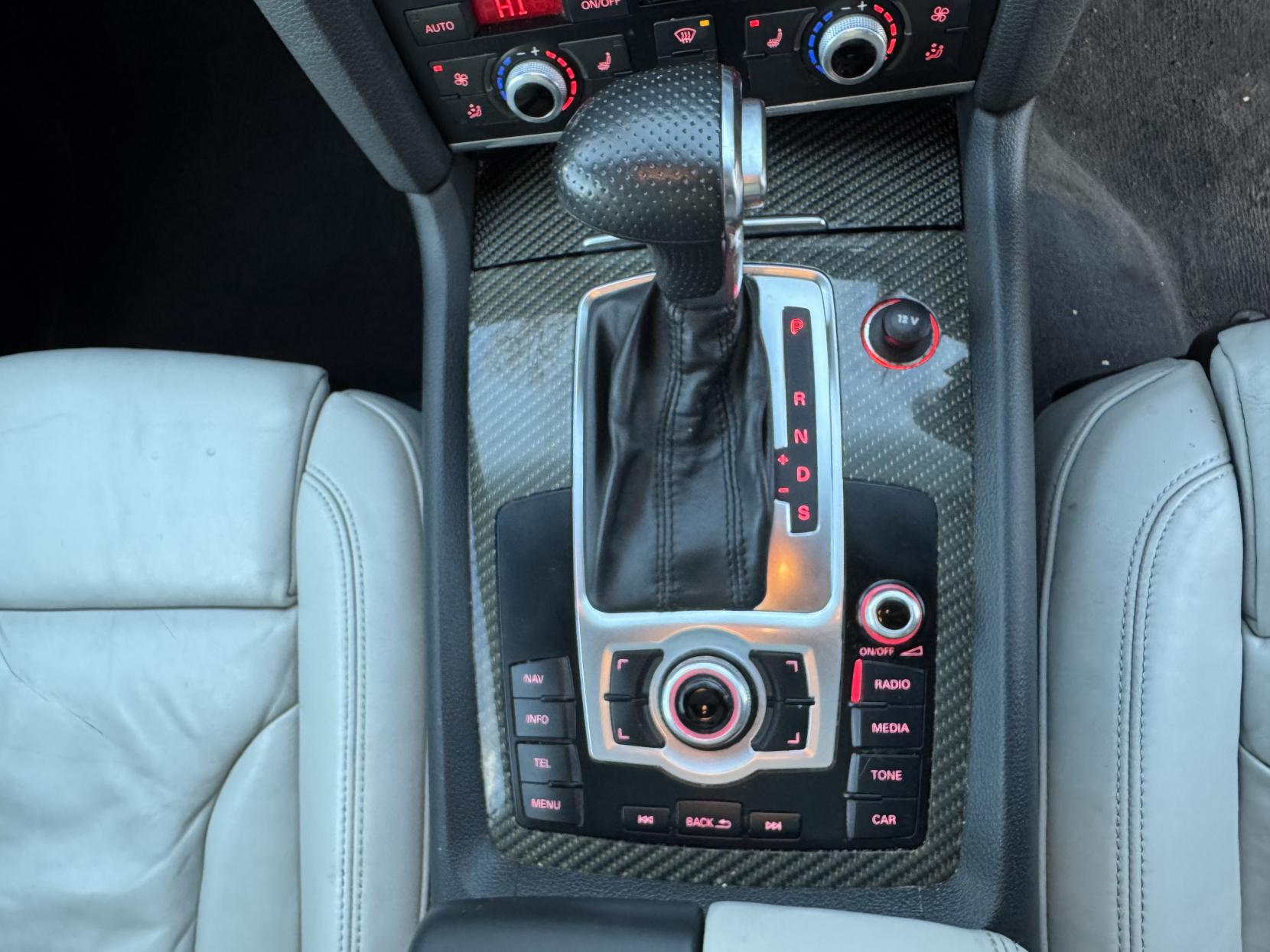 Audi Q7 3.0 TDI V6 S line Plus SUV 5dr Diesel Tiptronic quattro Euro 5 (s/s) (245 ps)