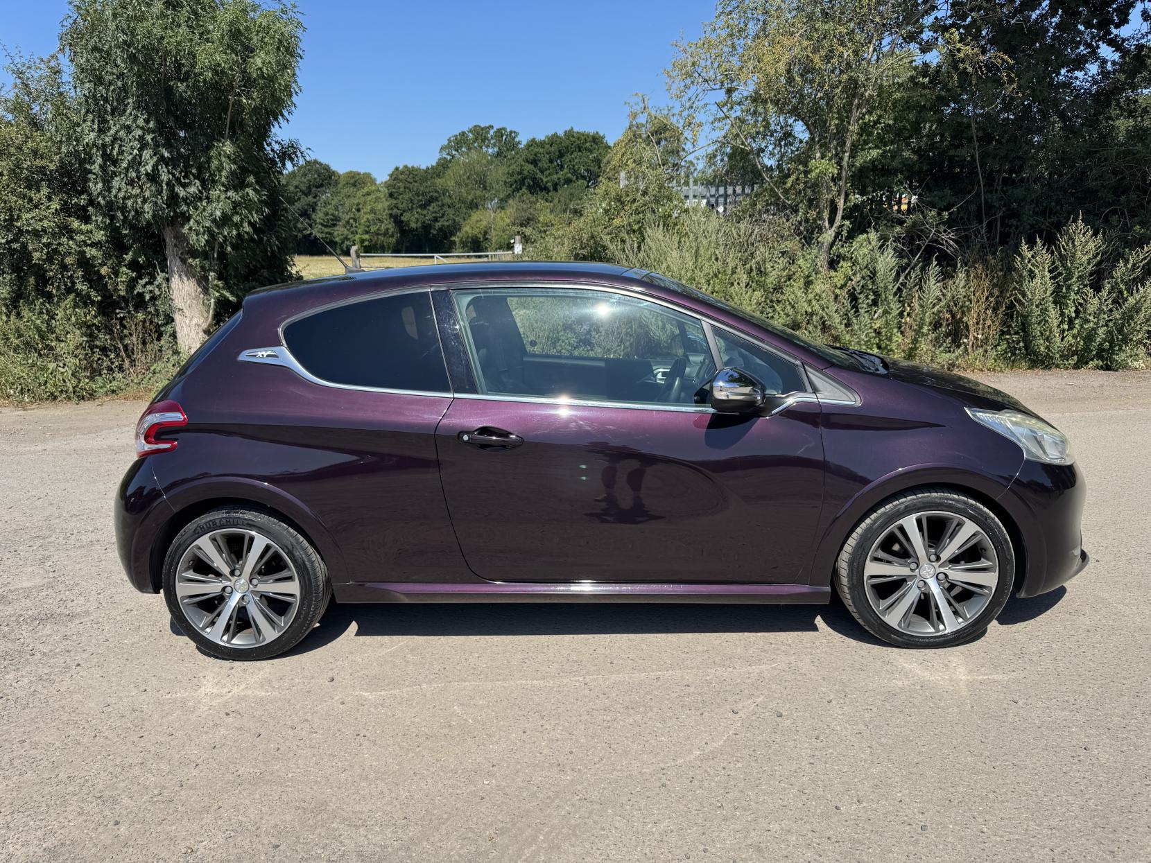 Peugeot 208 1.6 e-HDi XY Hatchback 3dr Diesel Manual Euro 5 (s/s) (115 ps)